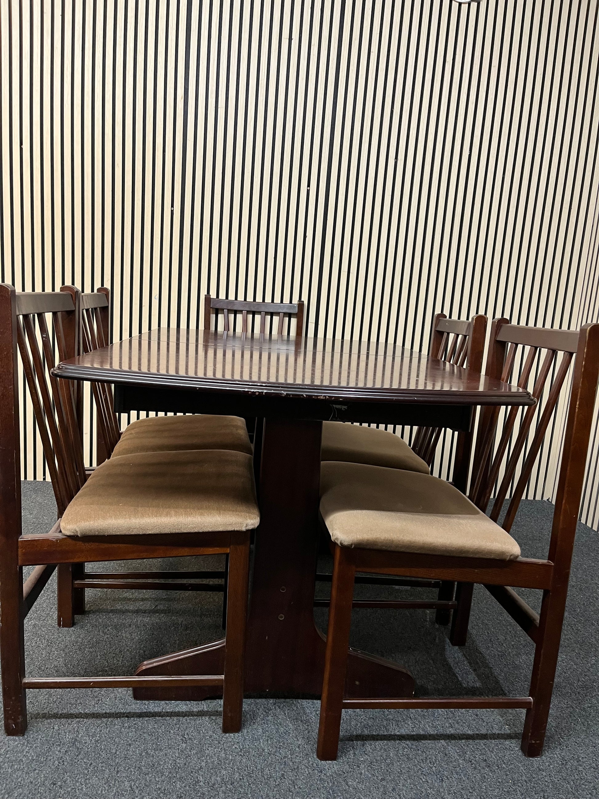 Rossmore mahogany rectangular extendable dining table with 6 no. matching chairs with brown fabric seat cushions (L 128 -170 cm x W 87 cm) 2425
