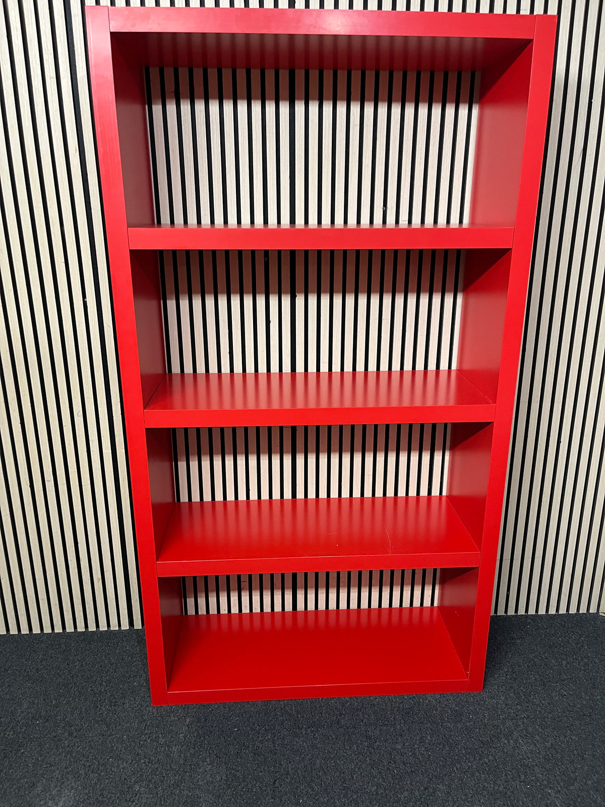 Red laminate open bookcase (H 190 x W 106 x D 36 cm) 44272