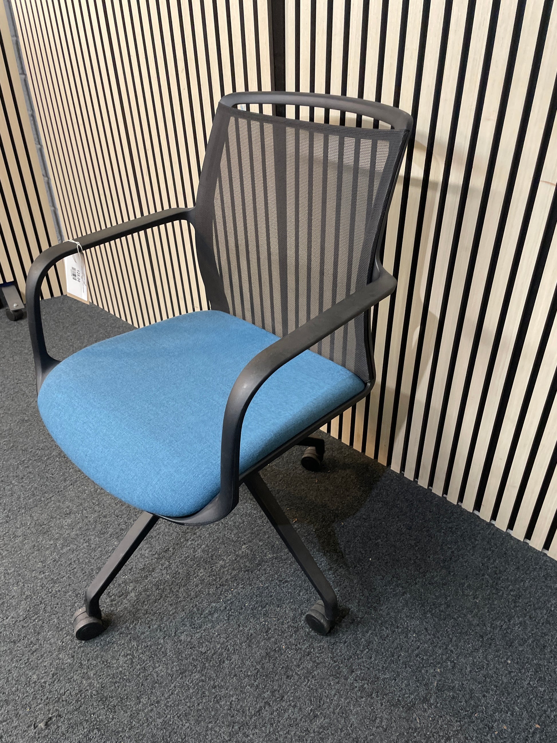 Eske fixed mesh back swivel chair - TEAL
