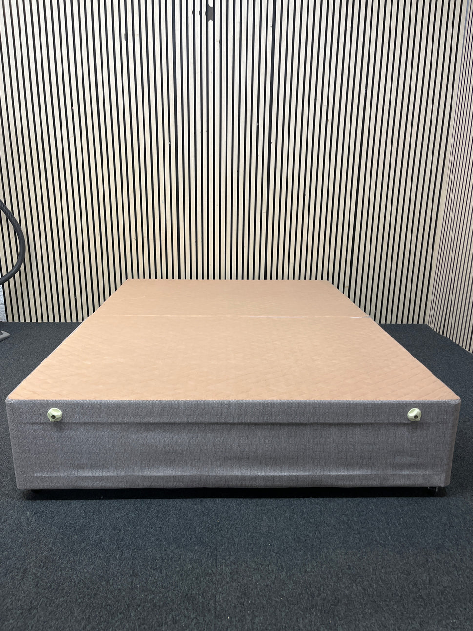 5ft grey fabric divan base (KING) 3126