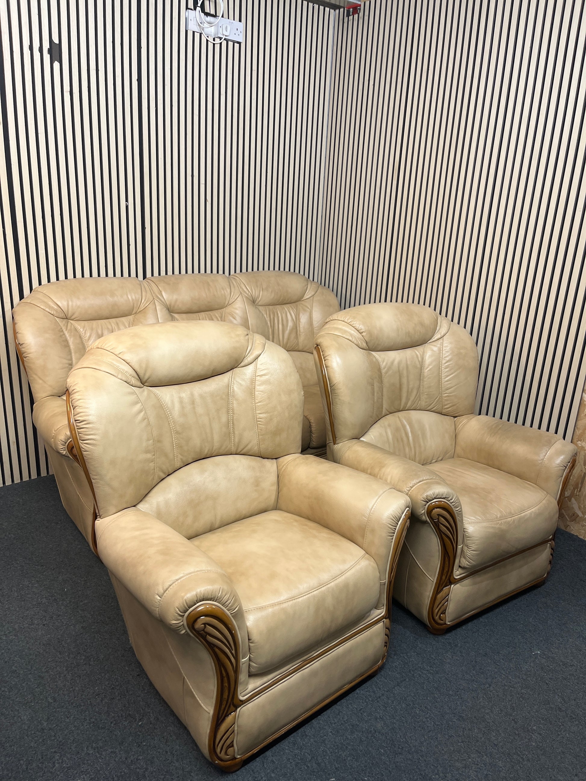 3+1+1 light cream high back leather suite 3126