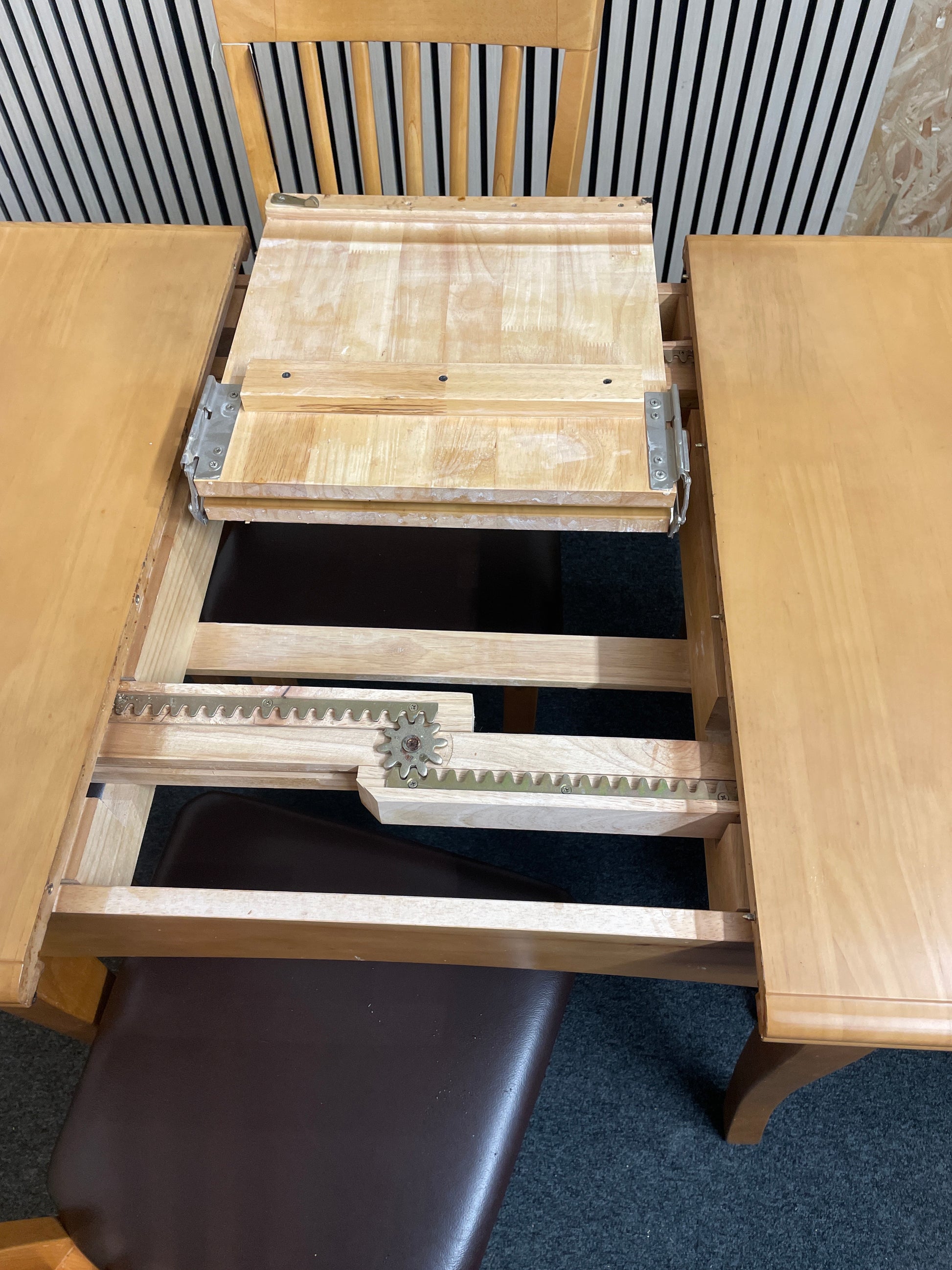 Solid wood extendable square kitchen table with 4 no. high slatted back, leather seat dining chair (H 73 x W 90, 120 x D 80 cm) 2425