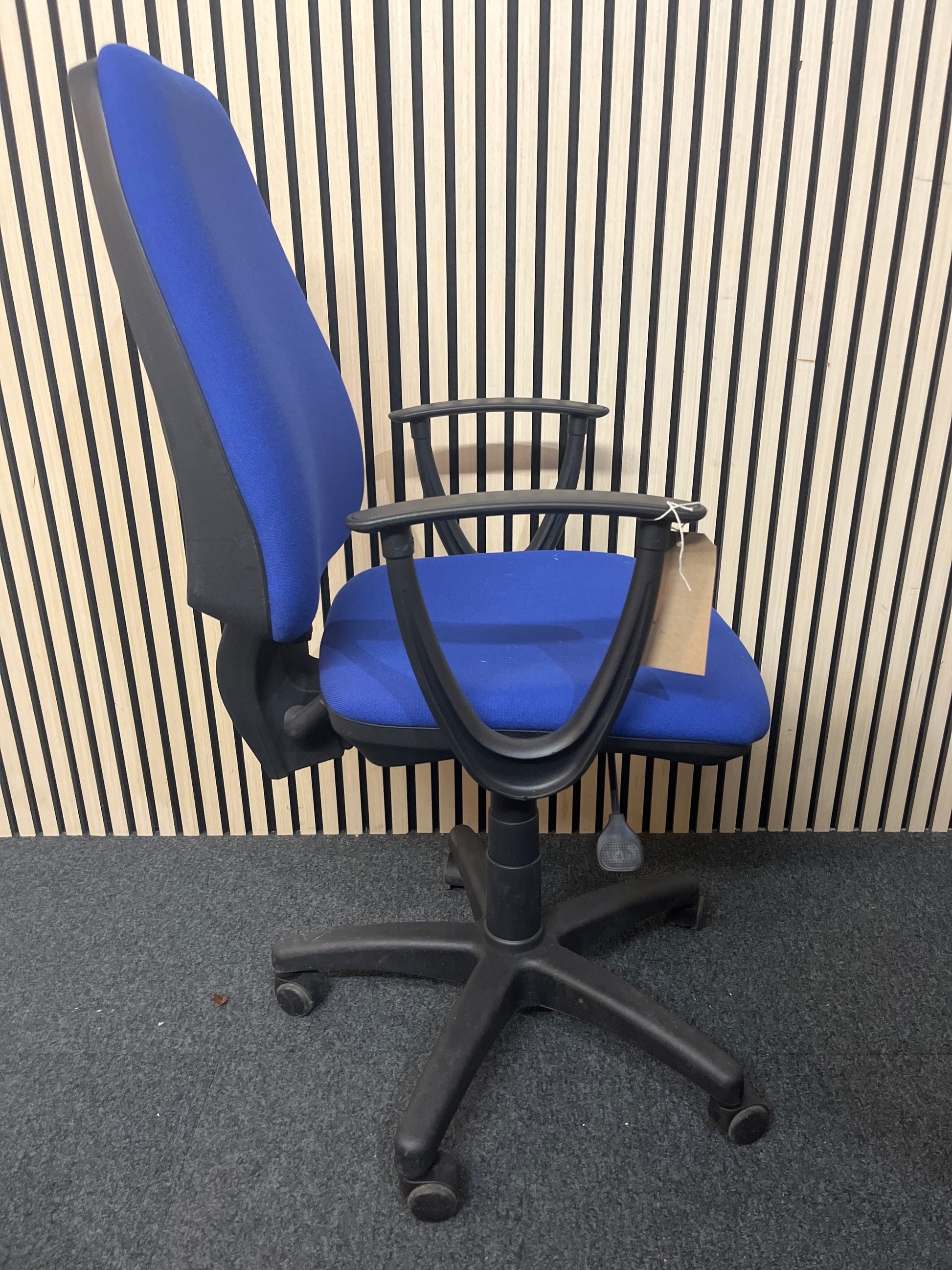 High back royal blue fabric height adjustable swivel chair with fixed loop arms 1425
