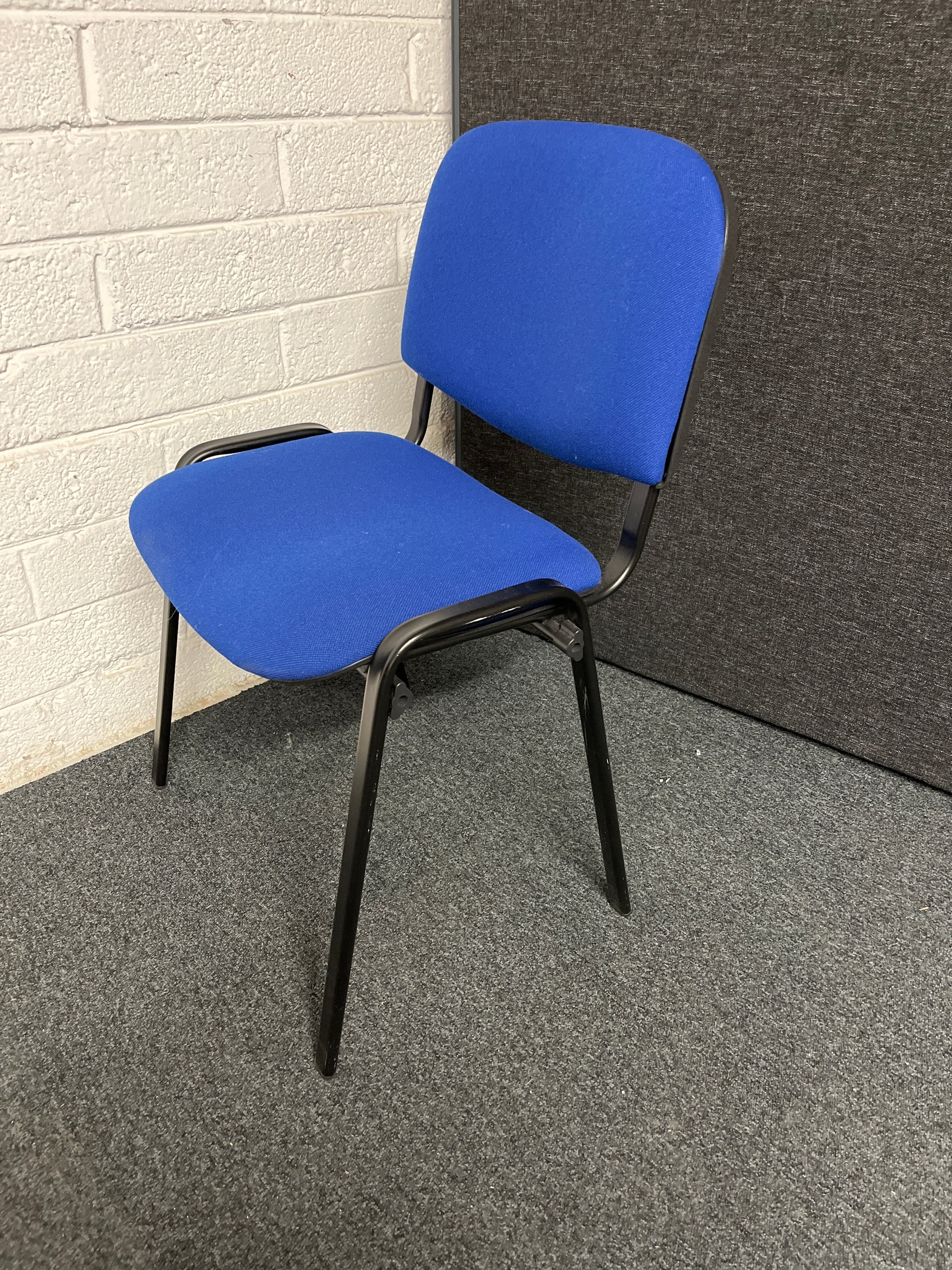 SECONDHAND Blue fabric black metal framed stacking chair