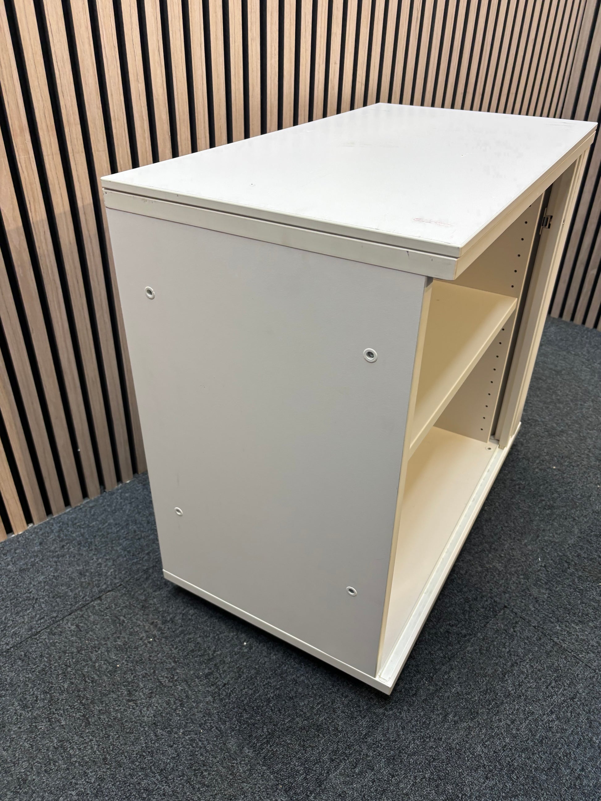 White wooden sliding door tambour unit with shelf (H 74 x W 80 x D 44 cm)