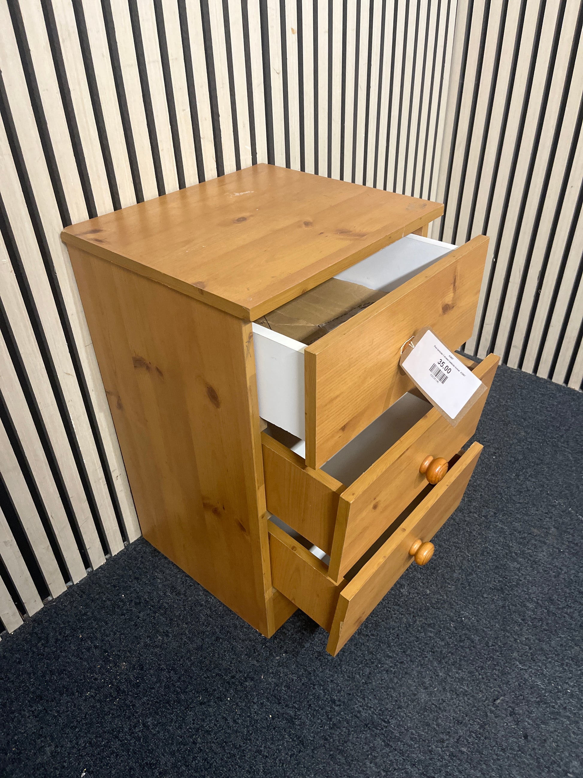Pine laminate 3 drawer bedside locker 43897
