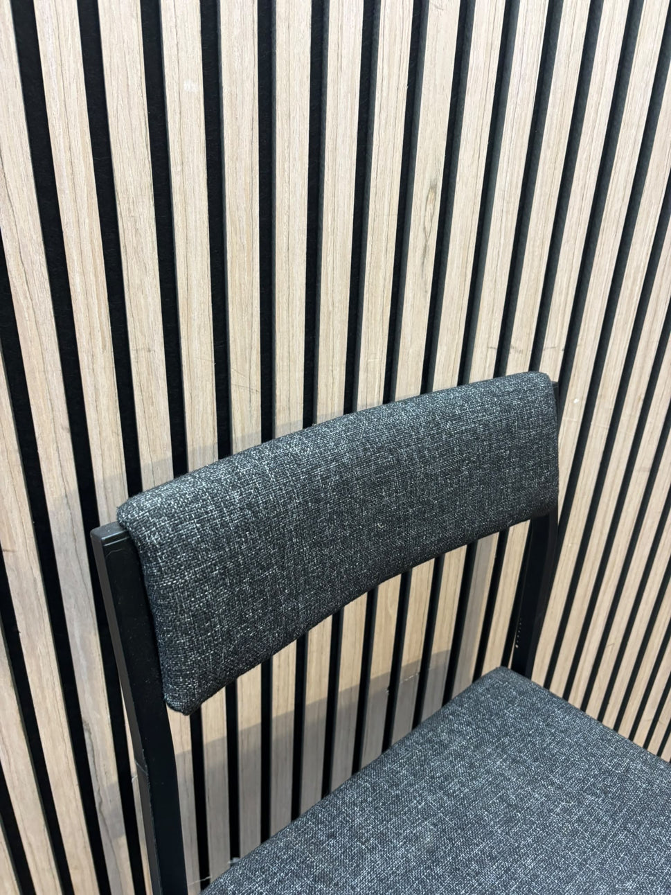 Charcoal fabric, black metal framed meeting chair J3952