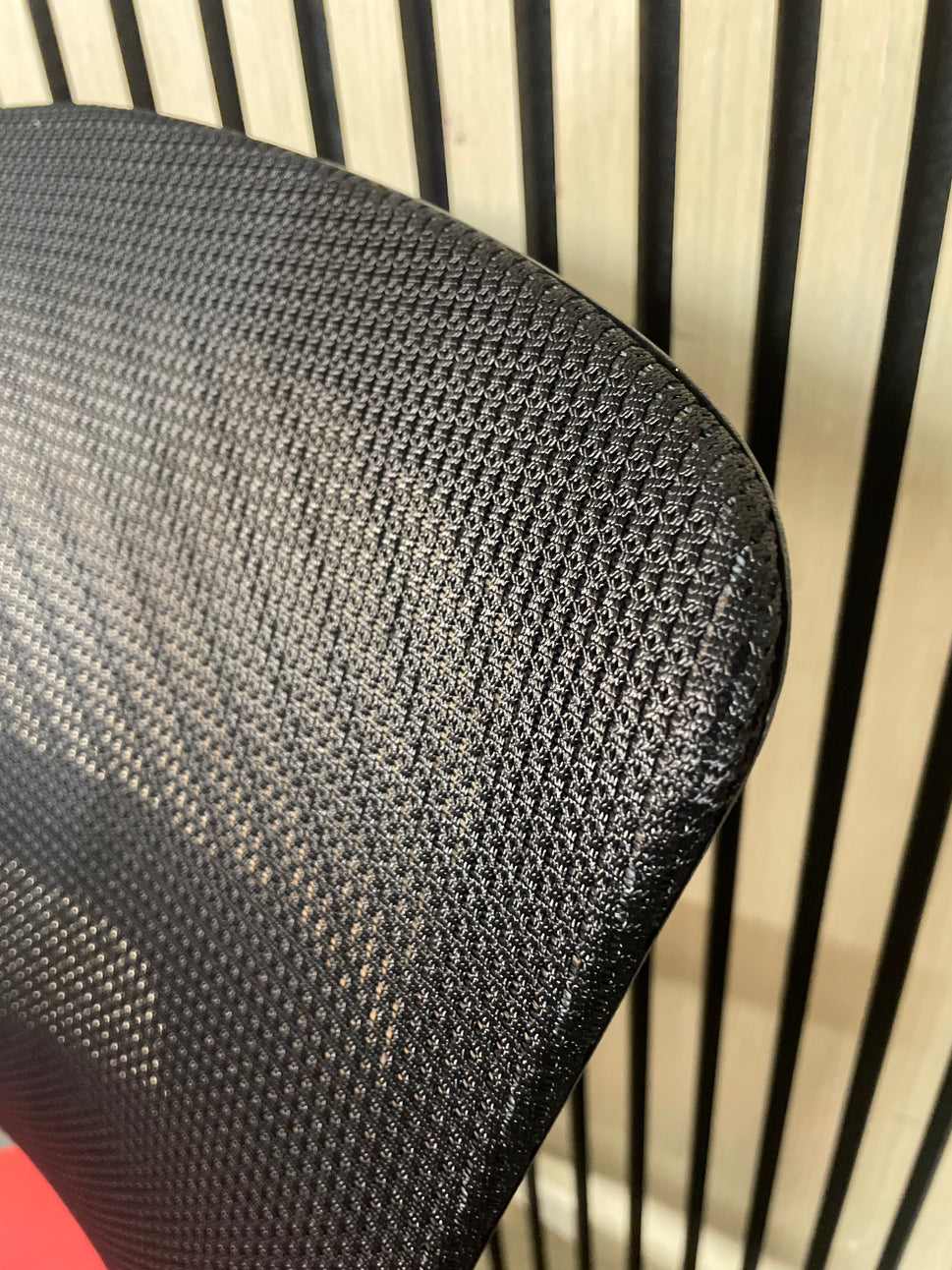 Senza 3 lever swivel chair with HA-MESH Back - PASTEL RED