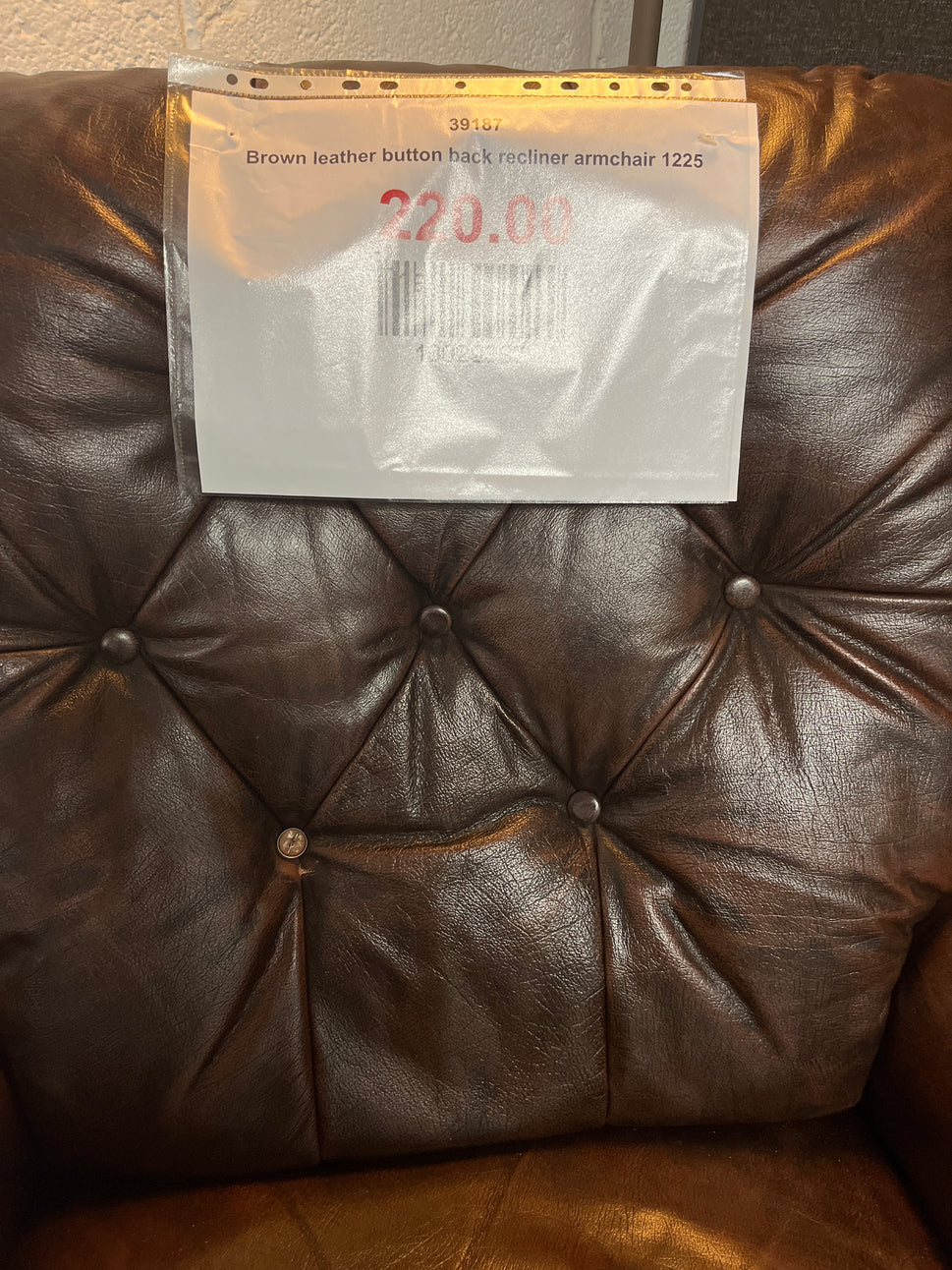 Brown leather button back recliner armchair 1225