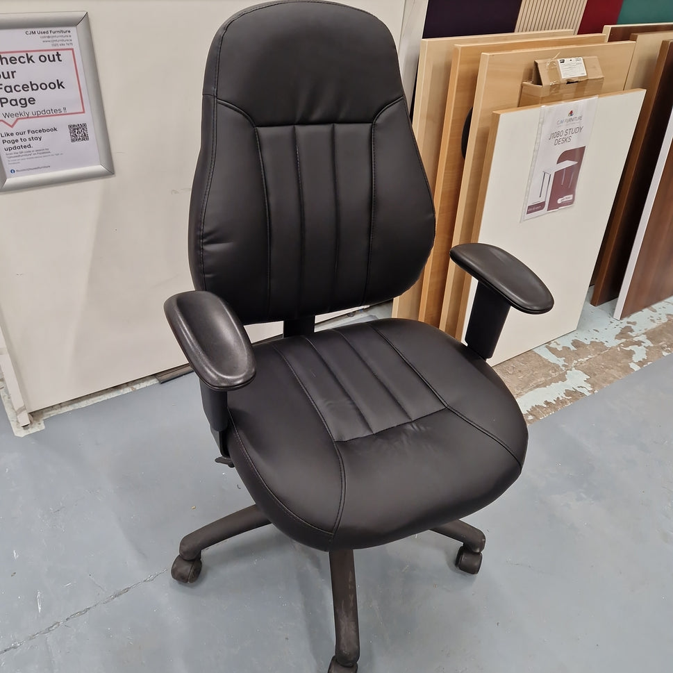 Zeus medium back 24hr task chair - black faux leather