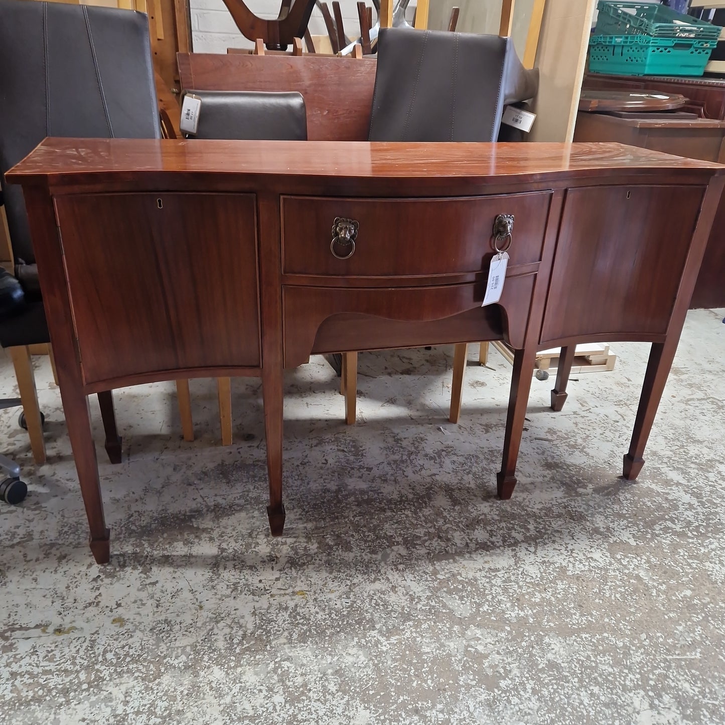 Mahogany 2 door 1 drawer bow fronted sideboard 