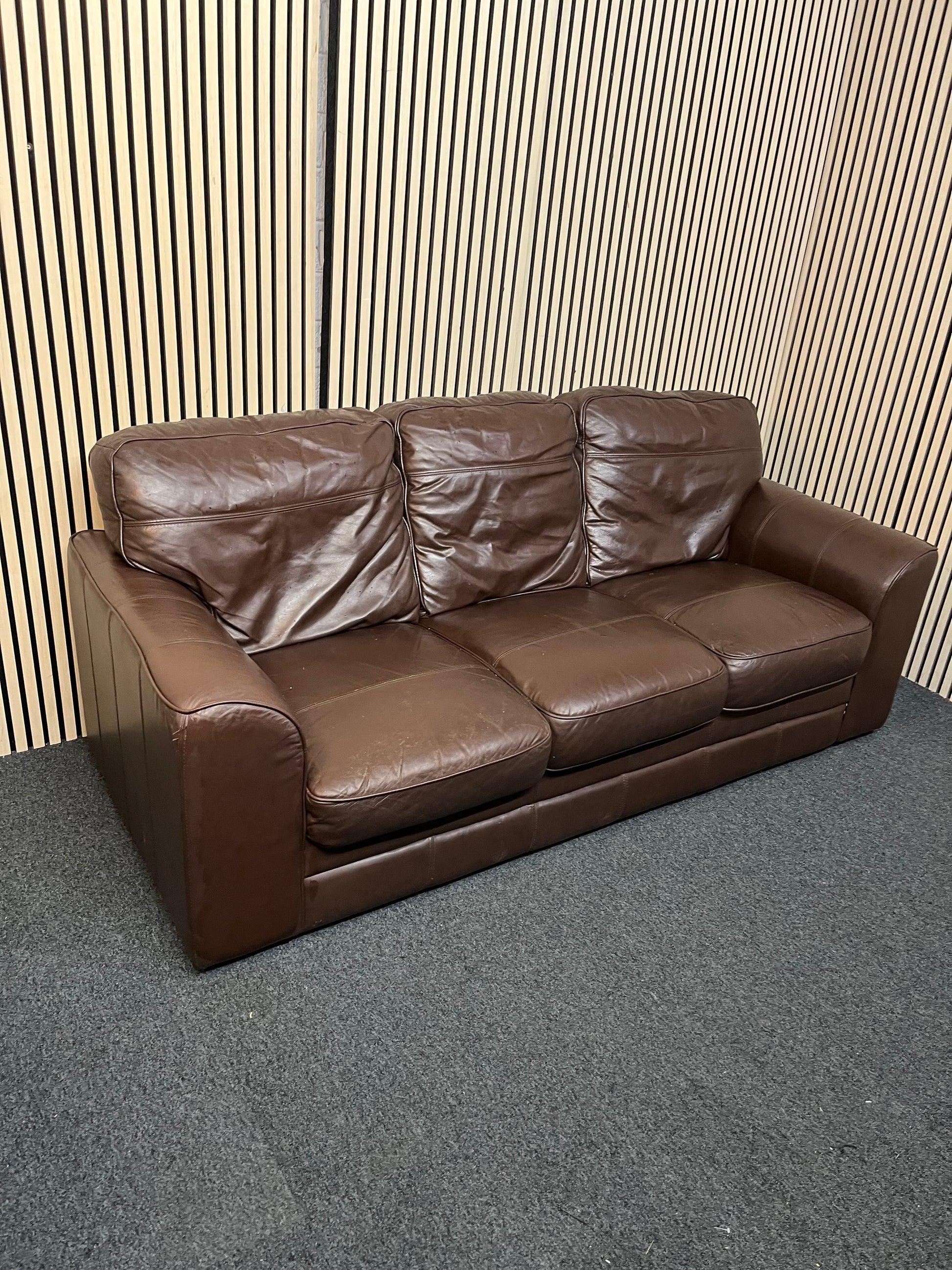 Real Leather Brown 3+2 Sofa Spotless Condition 1126