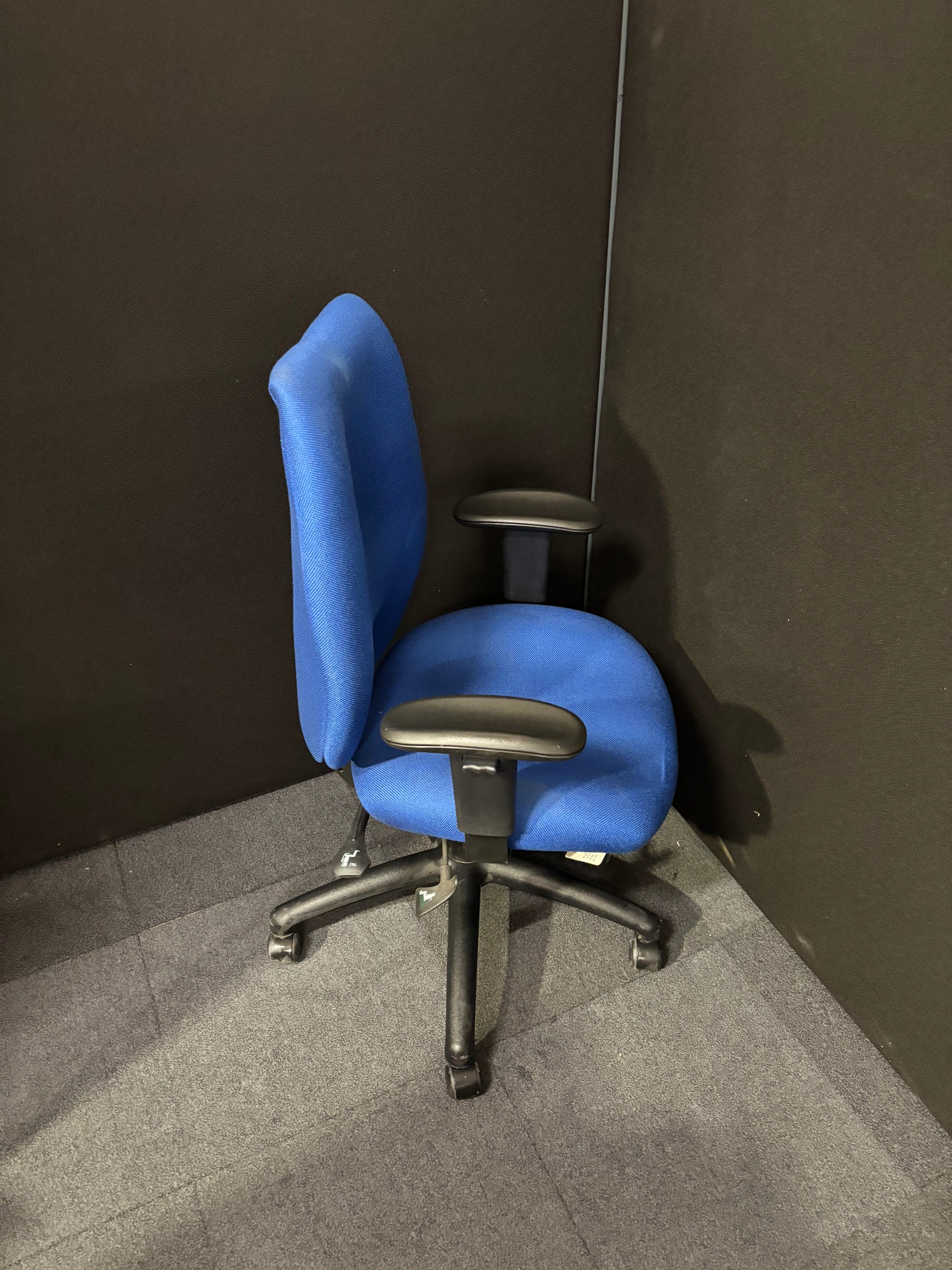 Cornwall multi functional operator chair - blue price inc vat