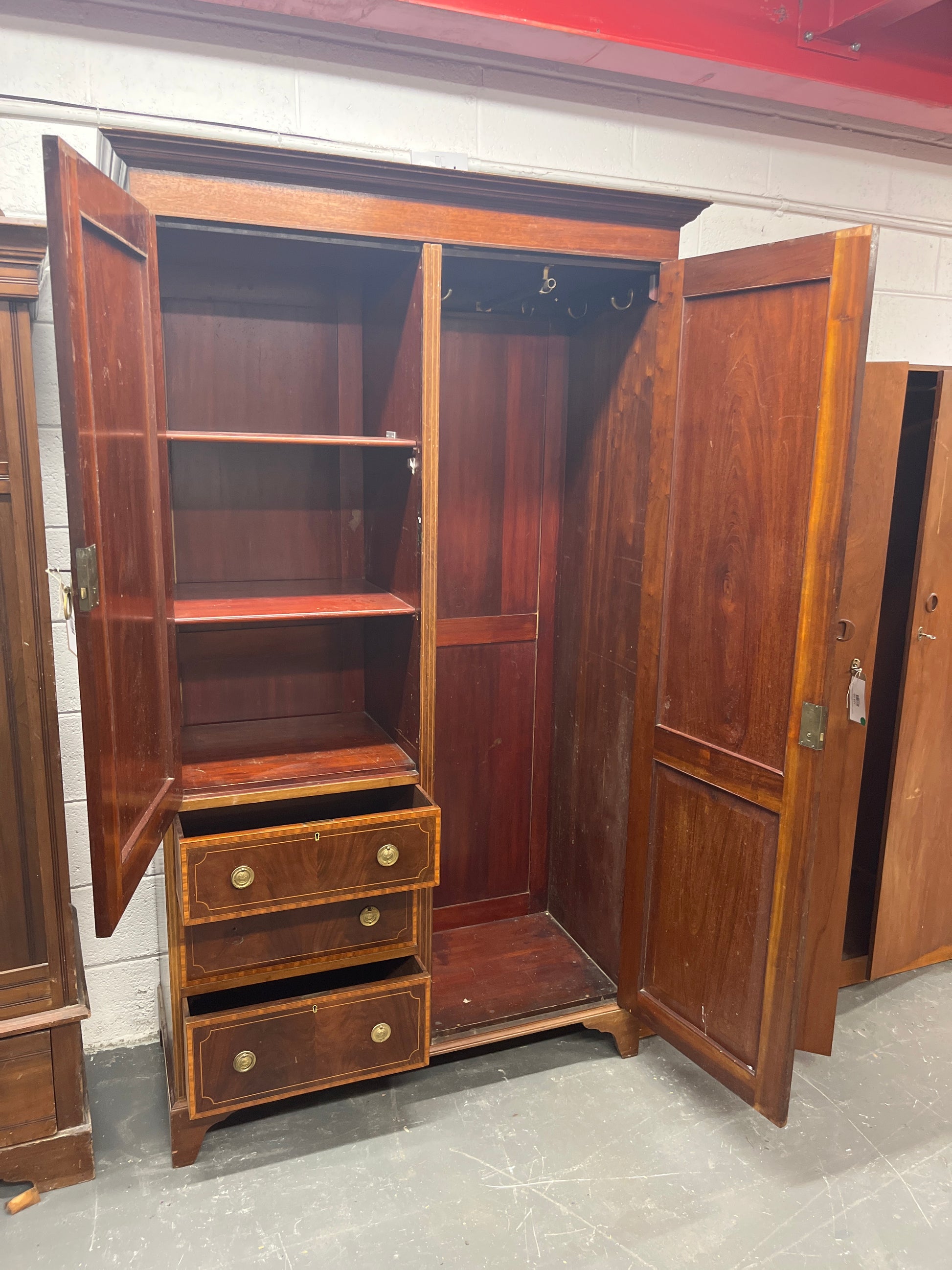 Antique Edwardian 2 door 3 drawer mahogany inlaid wardrobe 3225