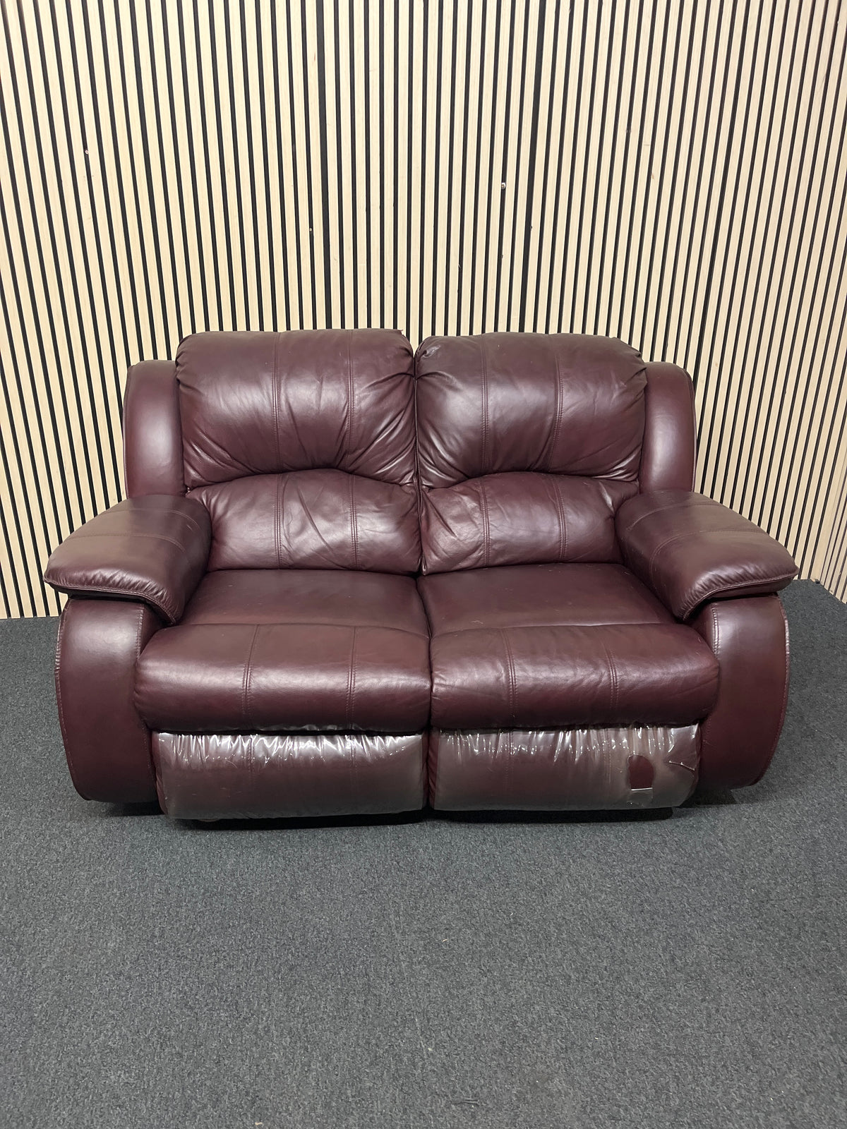 Dark brown 2 seater leather recliner sofa 44371