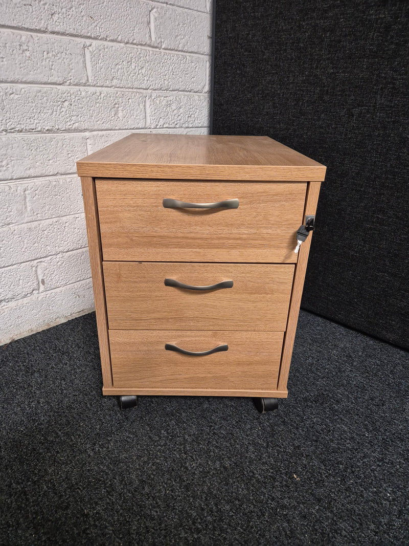 2 or 3 drawer wooden mobile pedestal