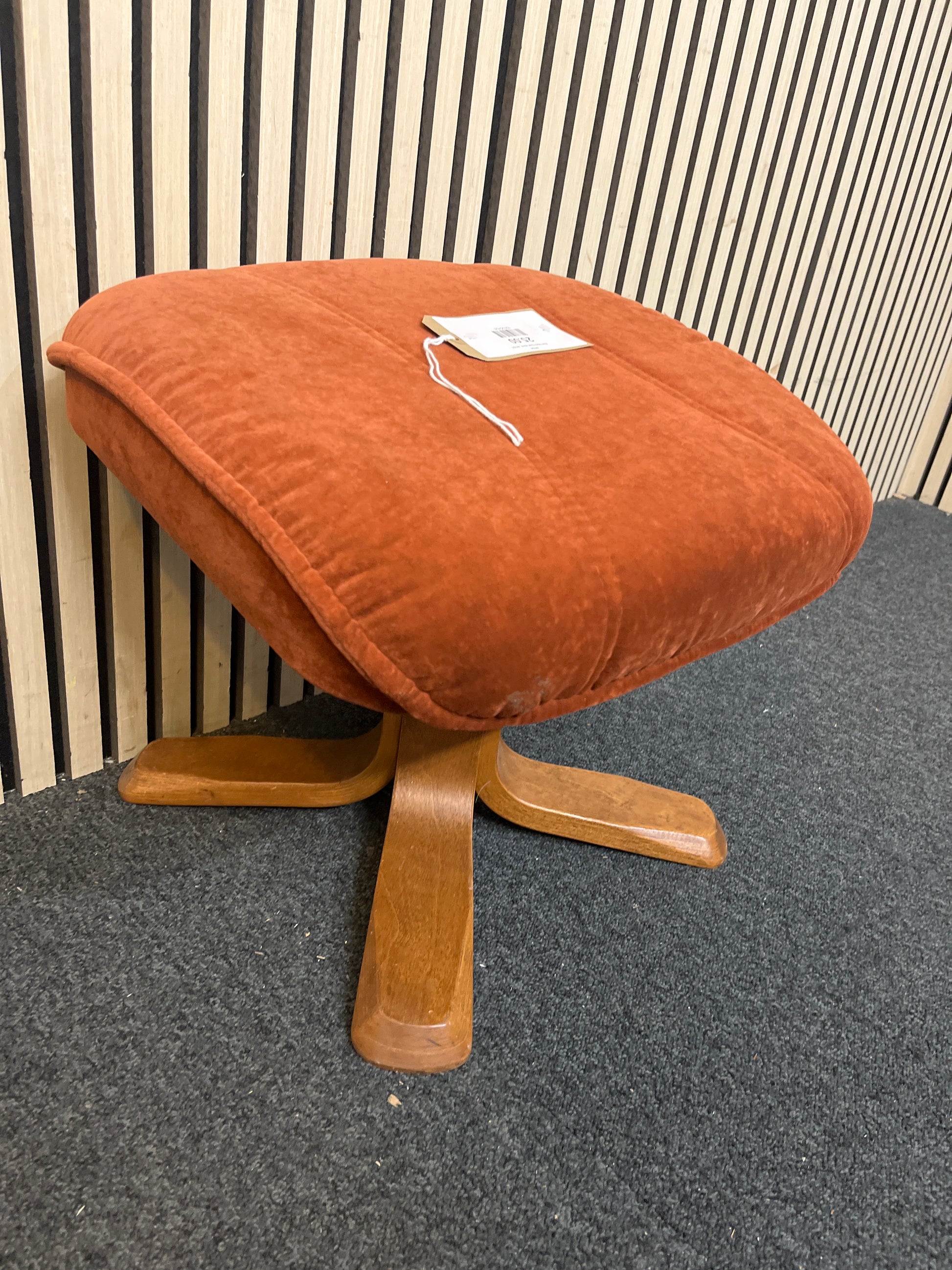 Red fabric foot stool 44164