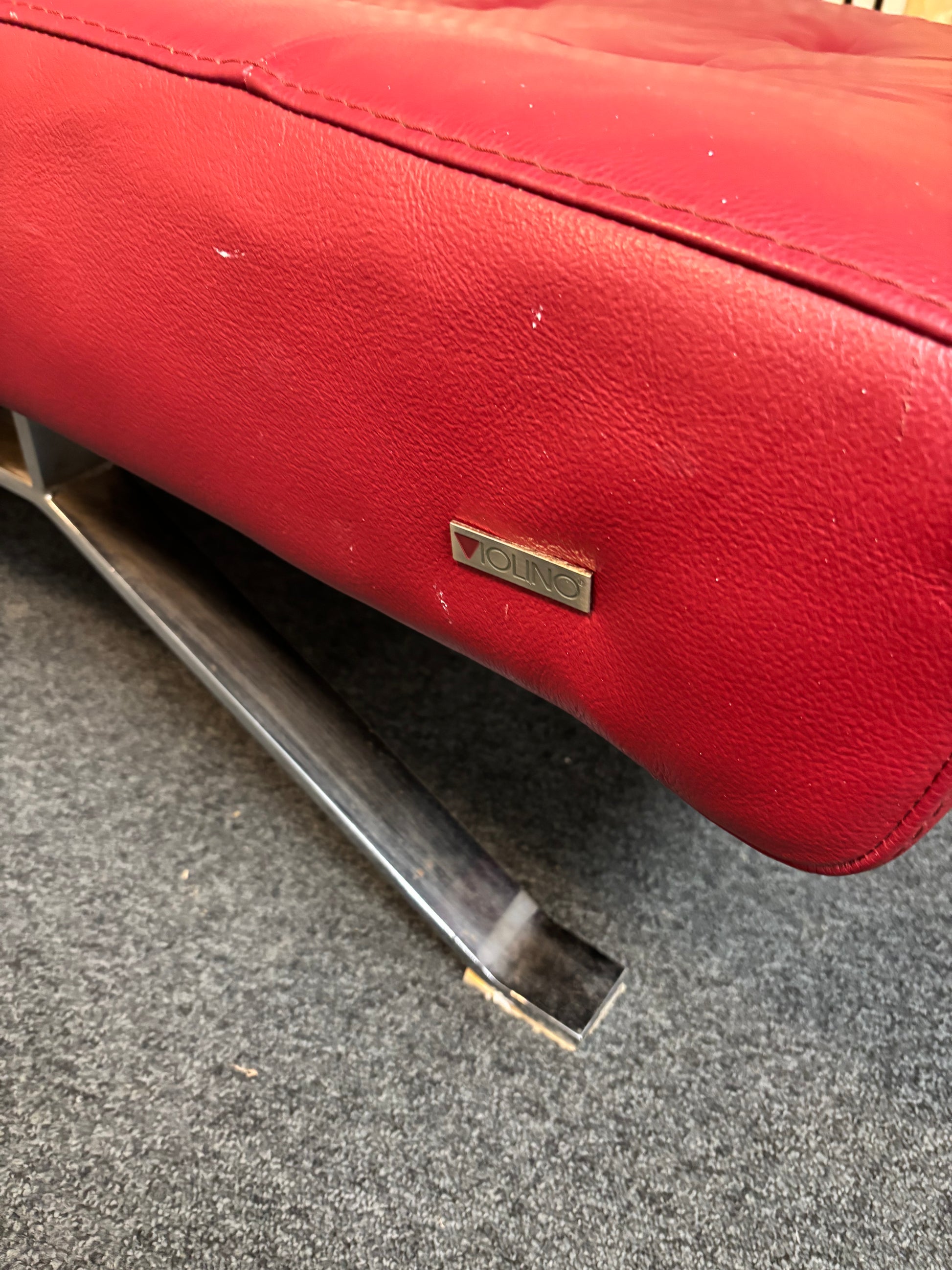 Real Italian wine leather lounger sofa with chrome metal frame. Dims 126Lx80D 2425