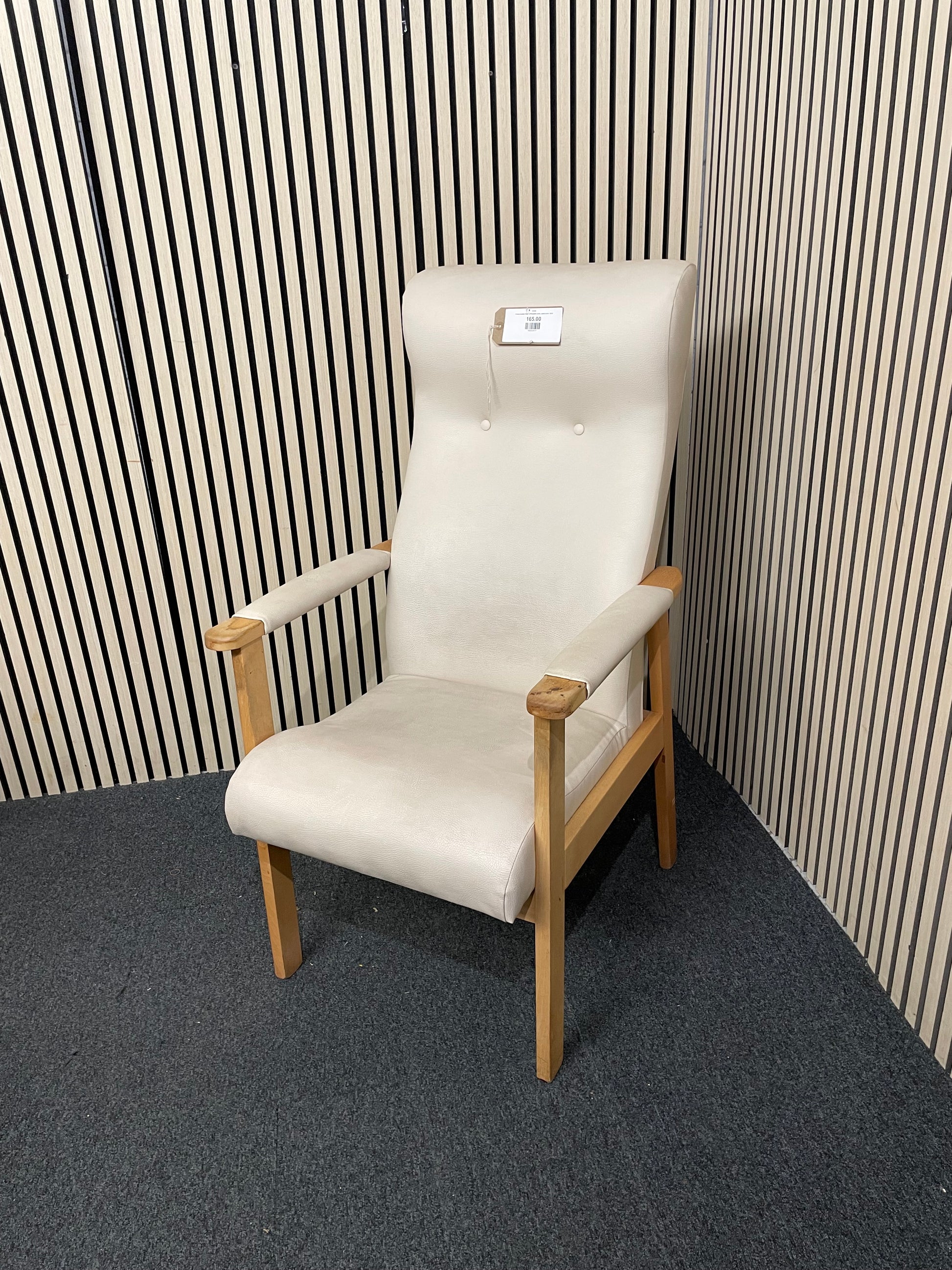 Cream leather high orthopedic chair, solid arms 2425