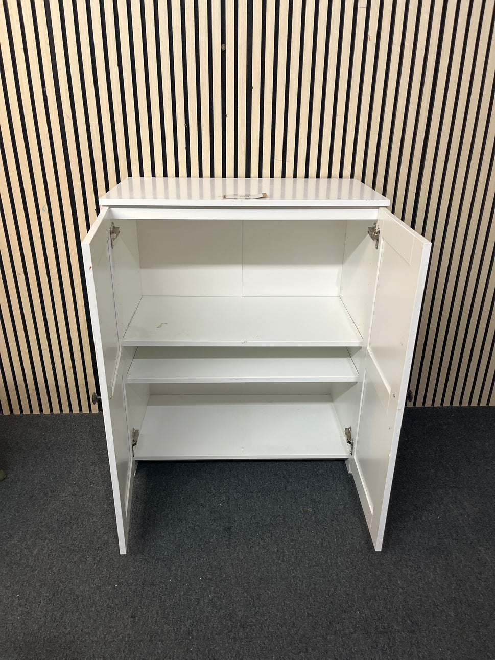 White painted wooden tv unit 2226