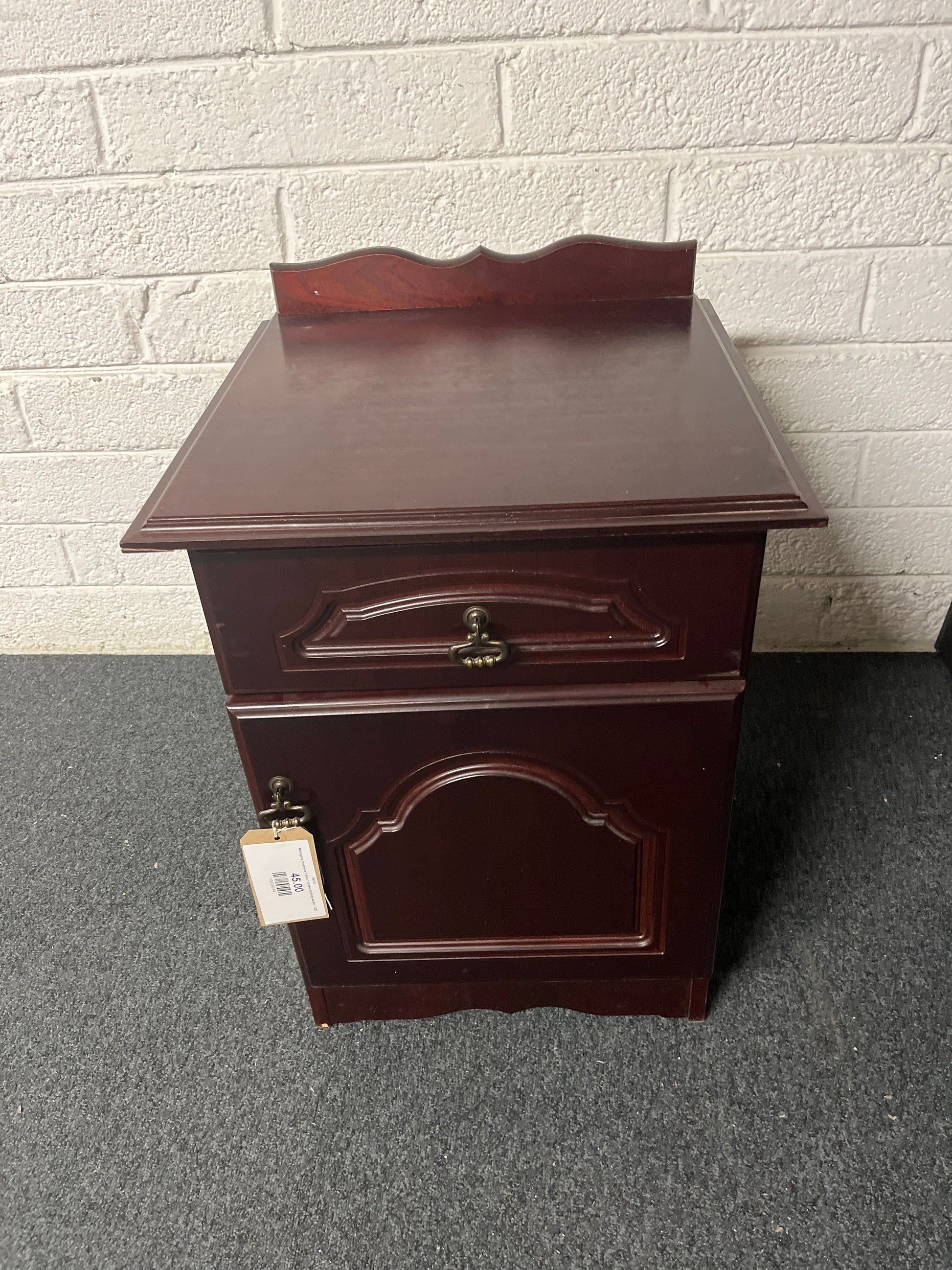 Mahogany rossmore 1 door 1 drawer bedside locker 1225