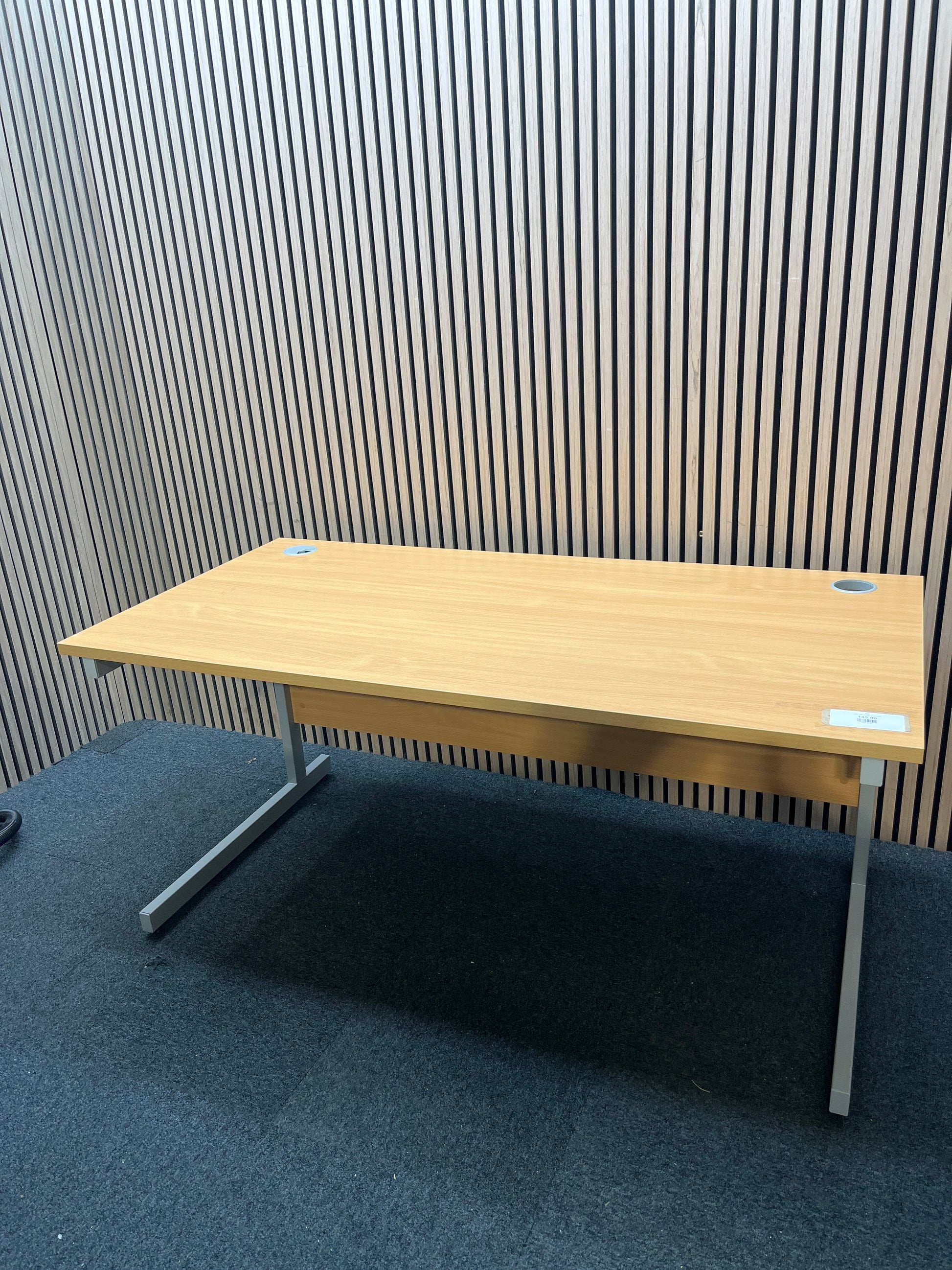 1600 x 800 straight beech desk