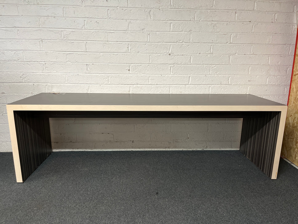 bench system (H 71 x W 240 x D 70 cm)