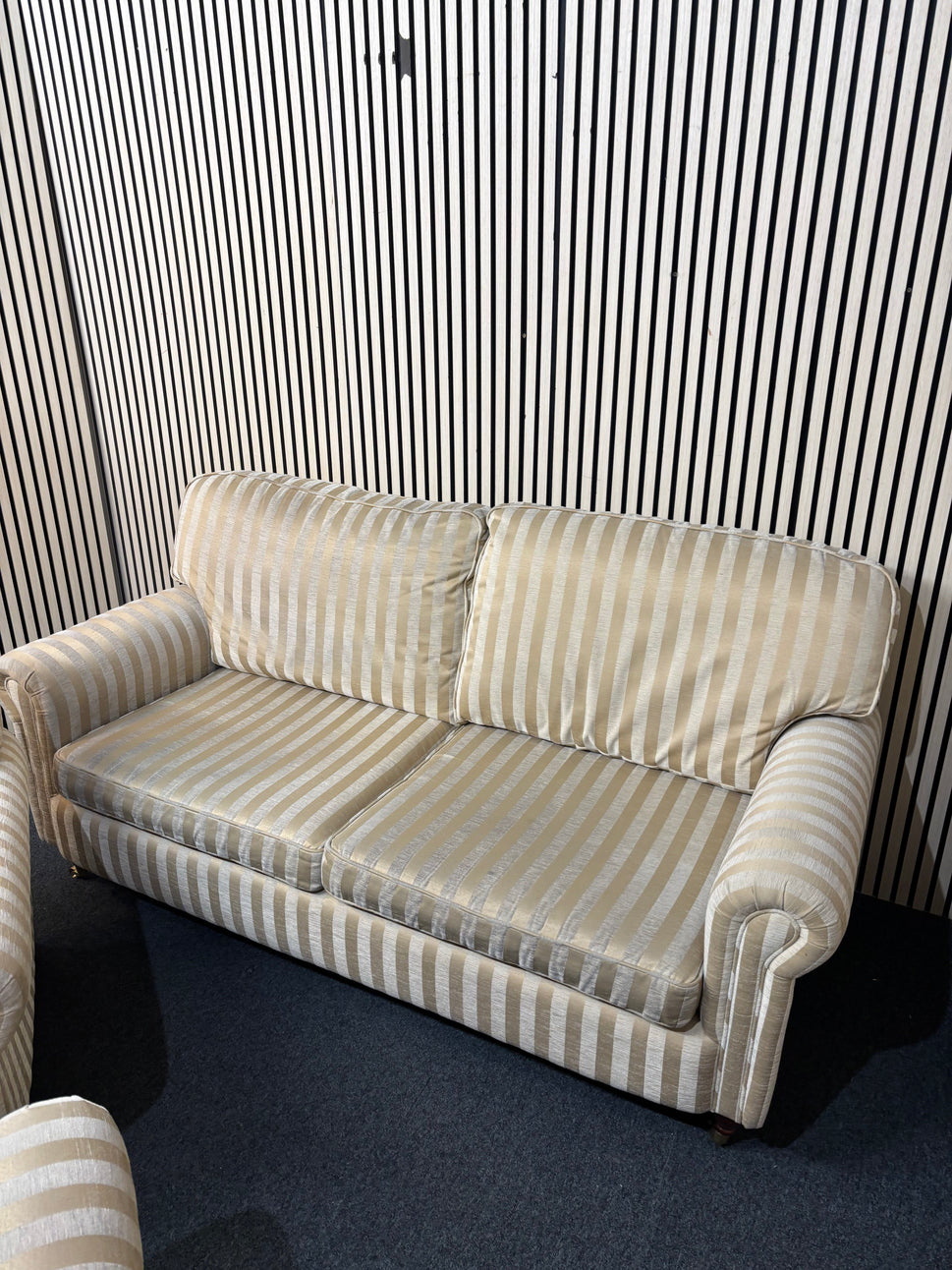 3+2+1 gold stripe fabric sofa suite with wooden framed leg and brass castors 1126