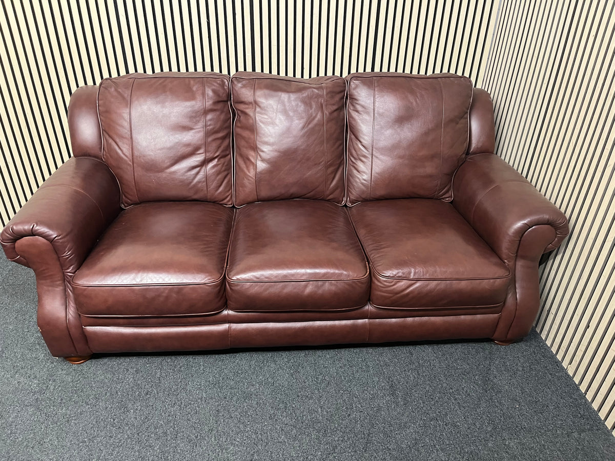 A classic dark brown leather 2+3 seater sofa suite with rolled arms 44386