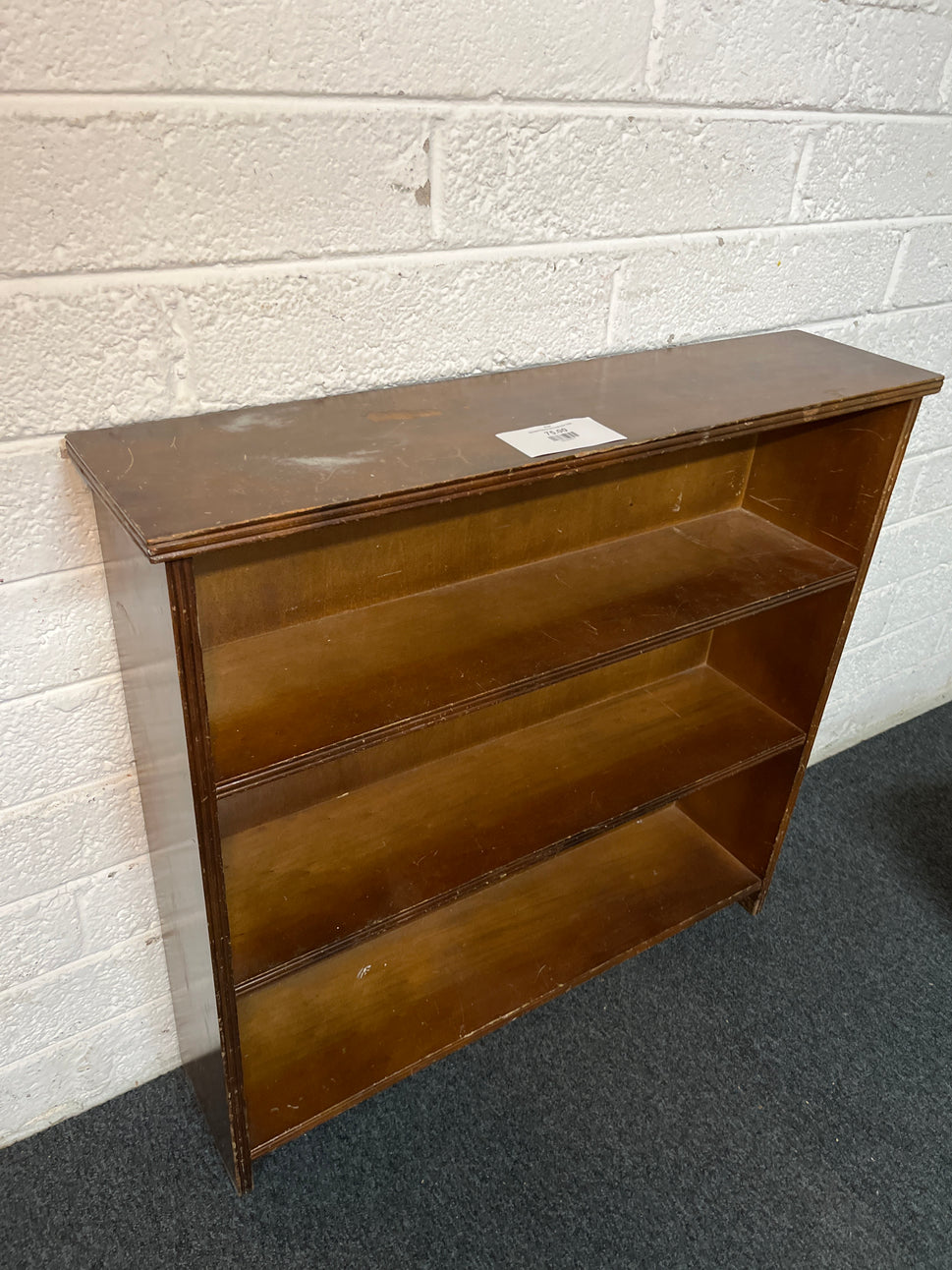 Wooden framed low bookcase 3225