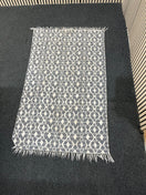 Meadows and Bryne small grey and cream rug 3126