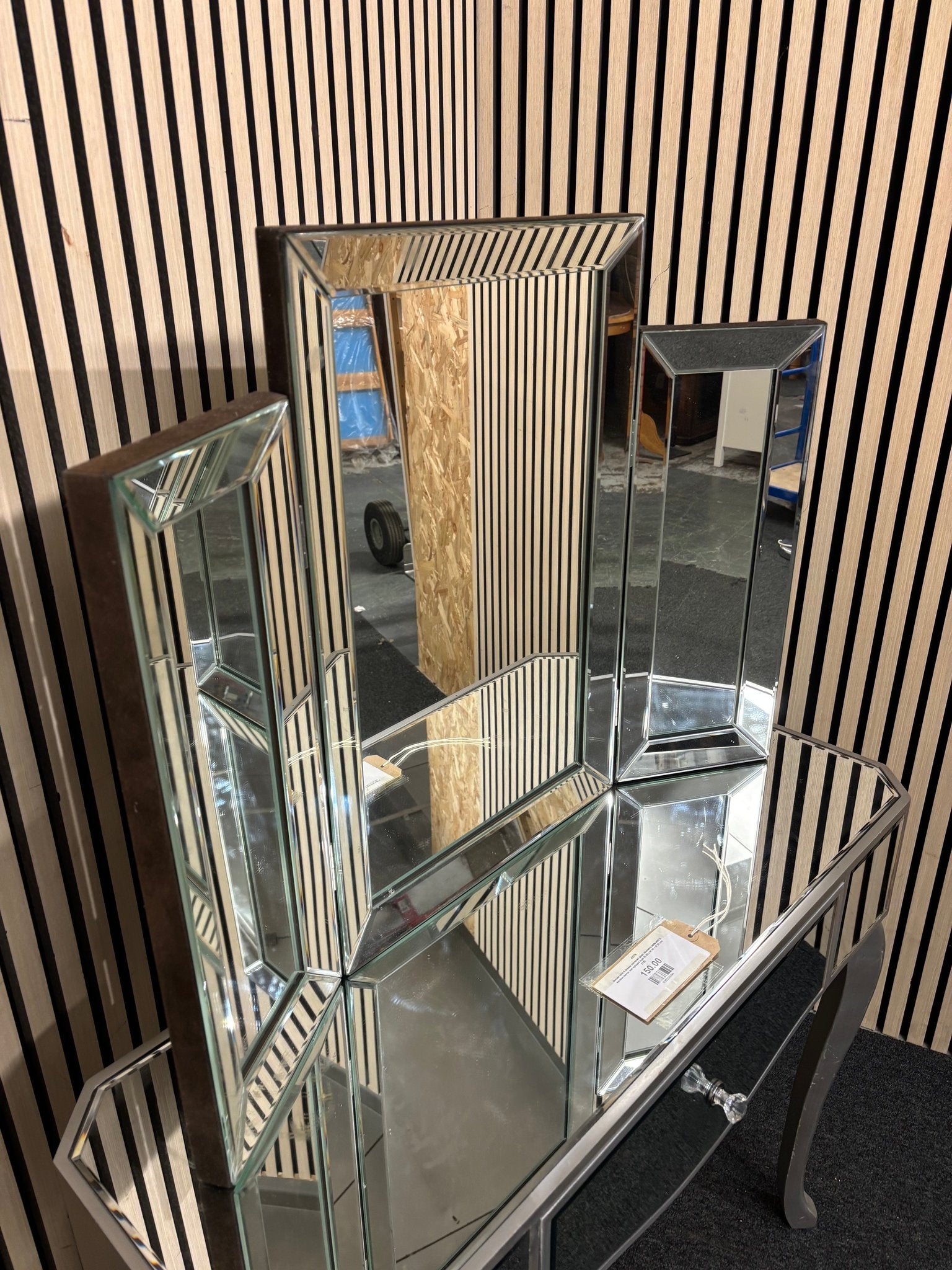 Ornate slim 1 drawer mirrored glass dressing table with 3 section mirror and splayed legs (H 80 x W 90 x D 32 cm) 3126