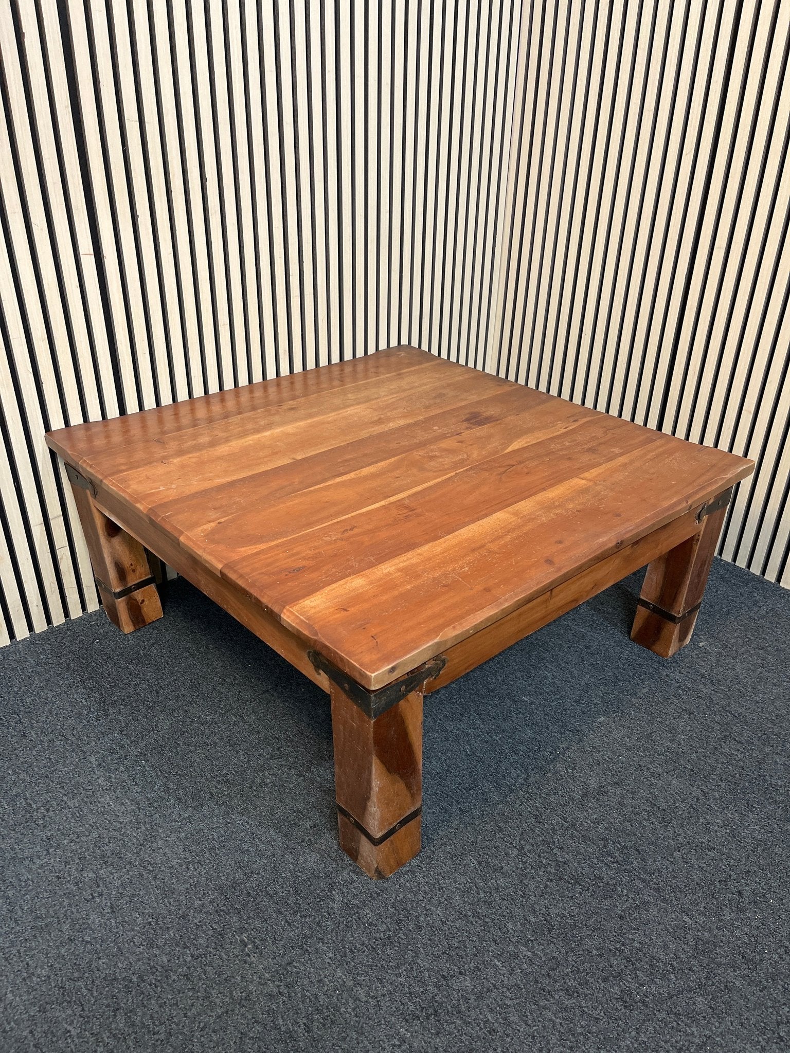 Solid hardwood square coffee table (H 46 x W 100 x D 100 cm) 3126
