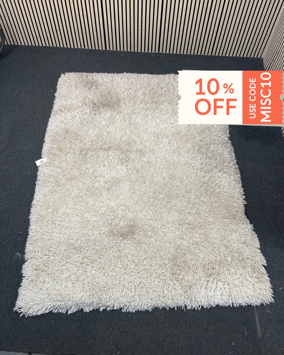 Large shaggy wool rug 3126