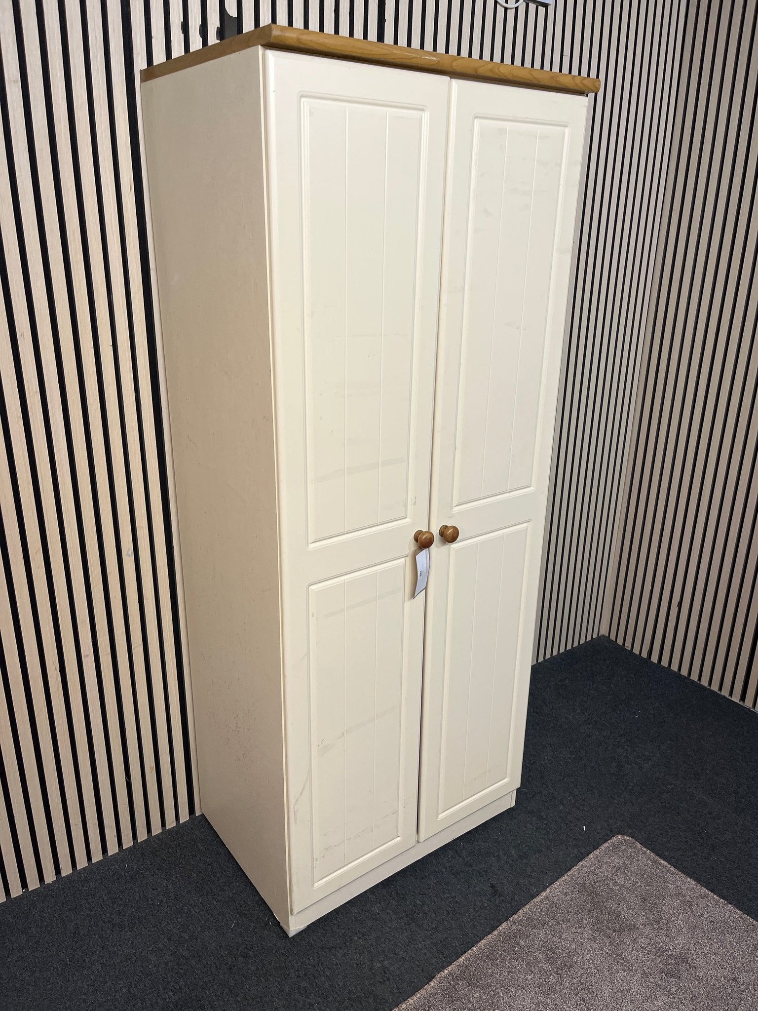 Tall cream and pine 2 door wardrobe (H 184 x W 74 x D 54 cm) 3126