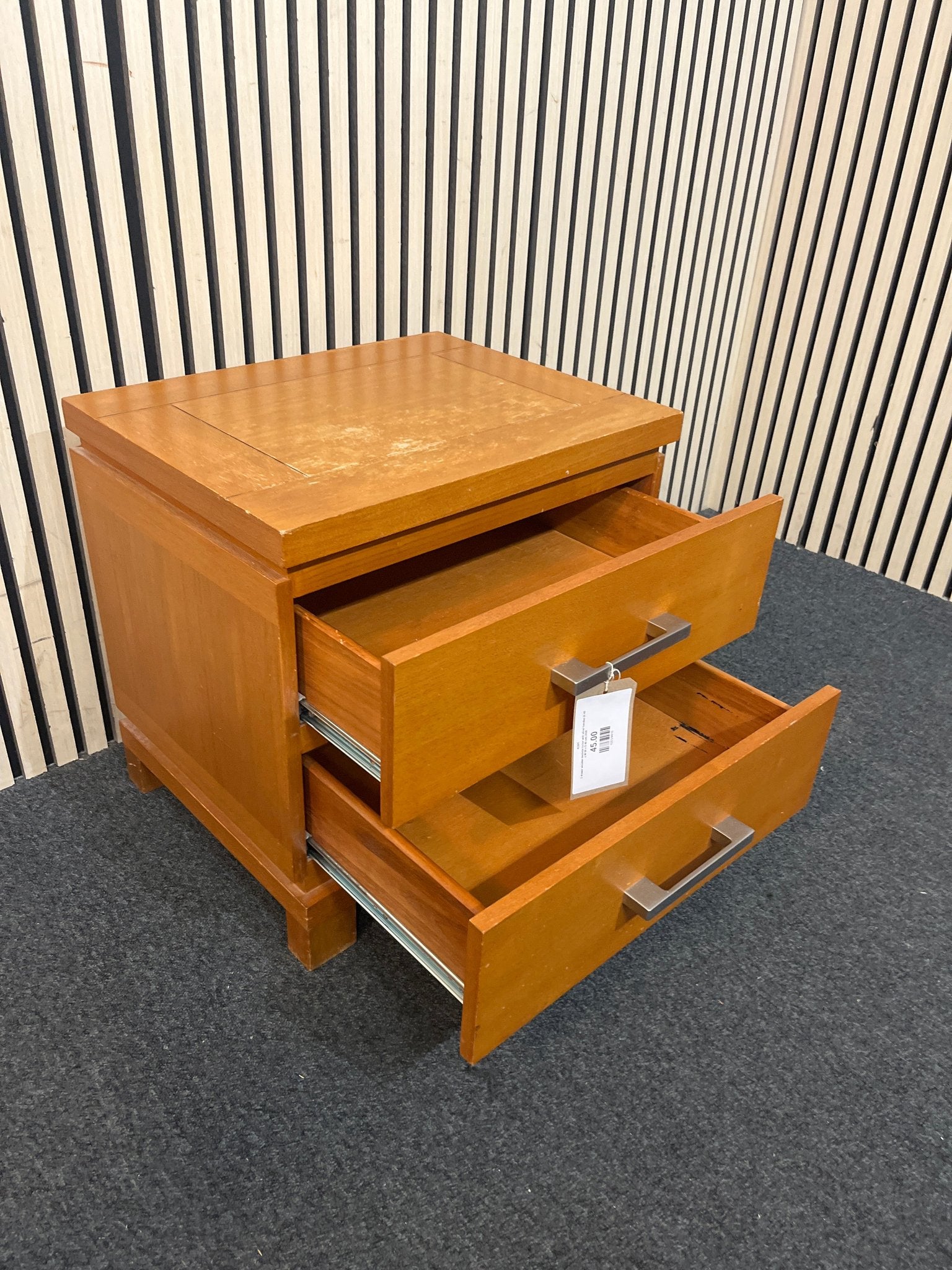 2 drawer wooden bedside locker with silver handles (H 49 x W 50 x D 40 cm) 2226