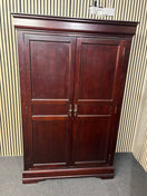 Tall 2 door mahogany wardrobe (H 200 x W 126 x D 60 cm) 43867