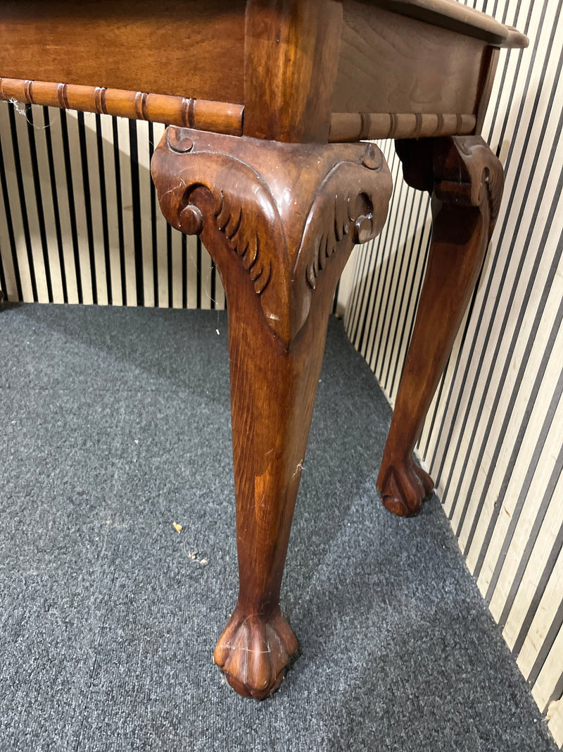 Ornate mahogany slim console table (H 67 x W 126 x D 46 cm) 44391