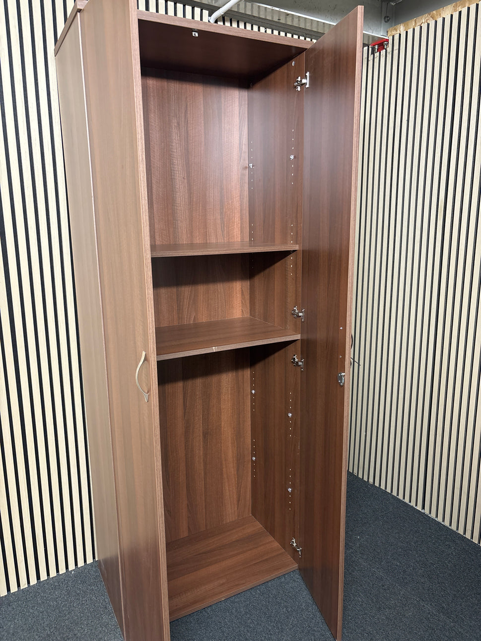 Universal double door cupboard 2140mm high with 4 shelves (2140mm High x 800mm Wide x 470mm Deep)