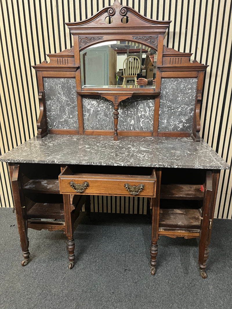 Victorian style wood washstand with marble top and mirror splashback (H 165 x W 123 x D 61 cm) 44570