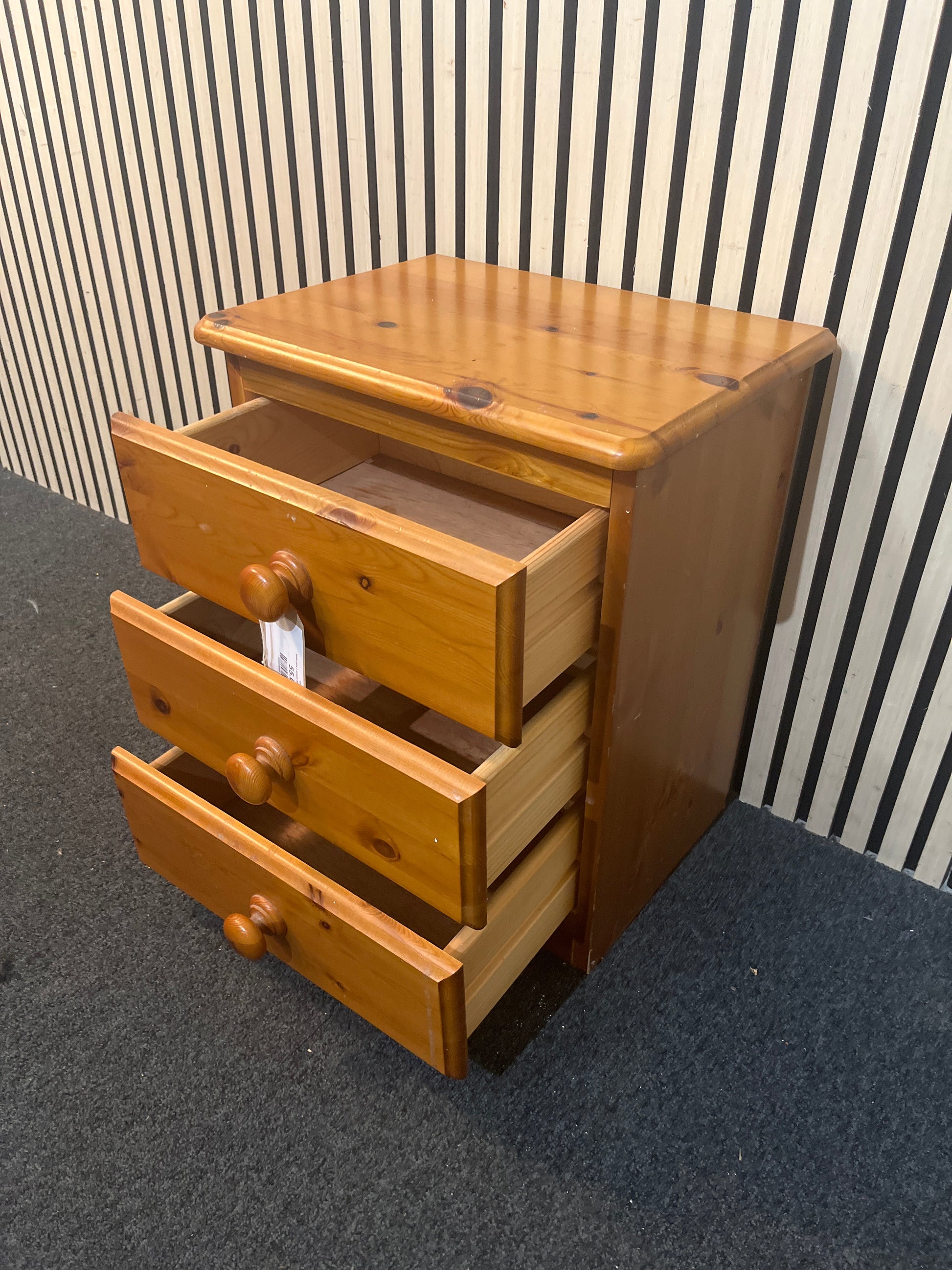 Solid pine 3 drawer bedside locker 43751