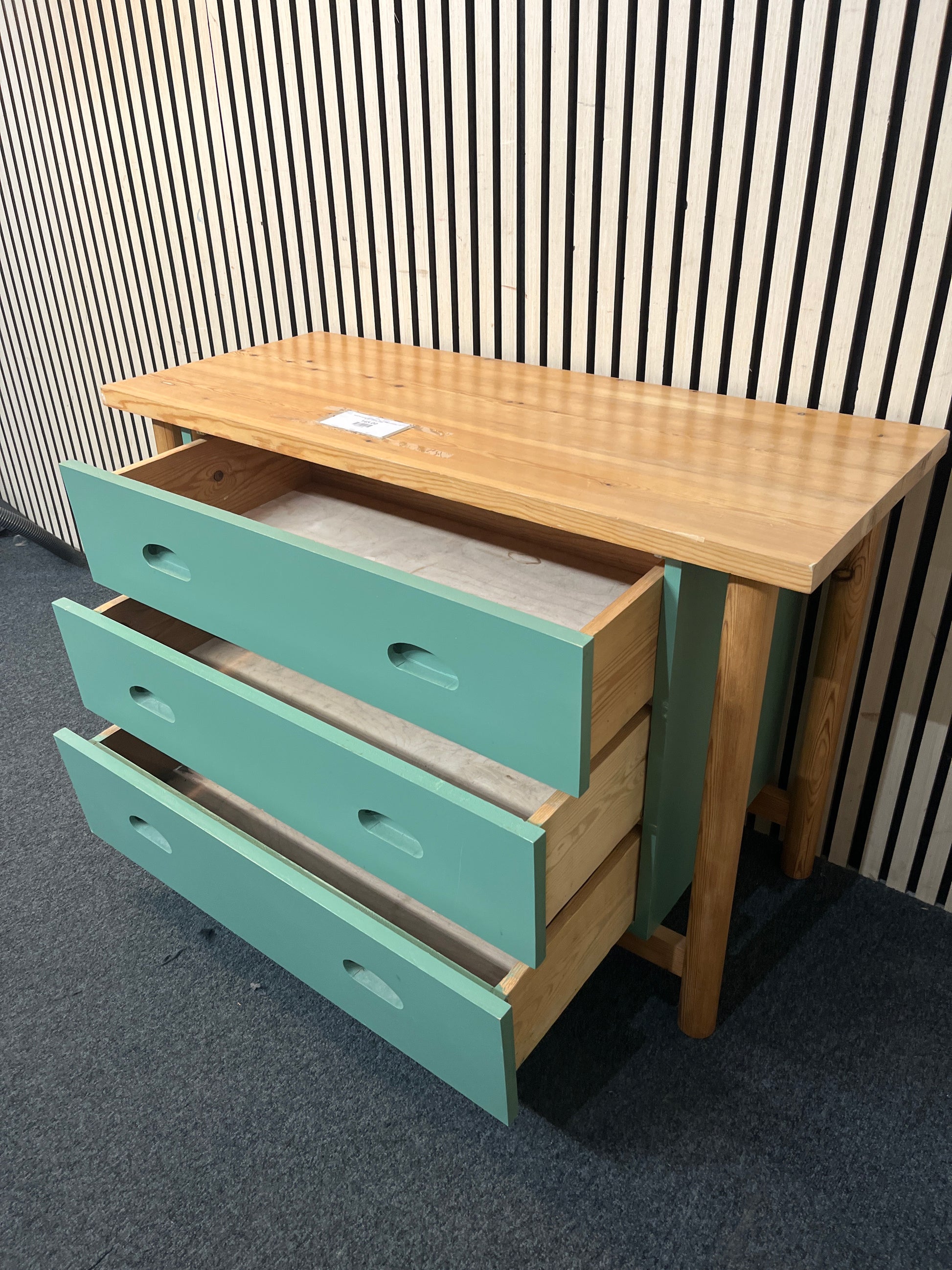 Solid Pine teal painted 3 drawer chest of drawers (H 68 x W 101 x D 43 cm) 43406