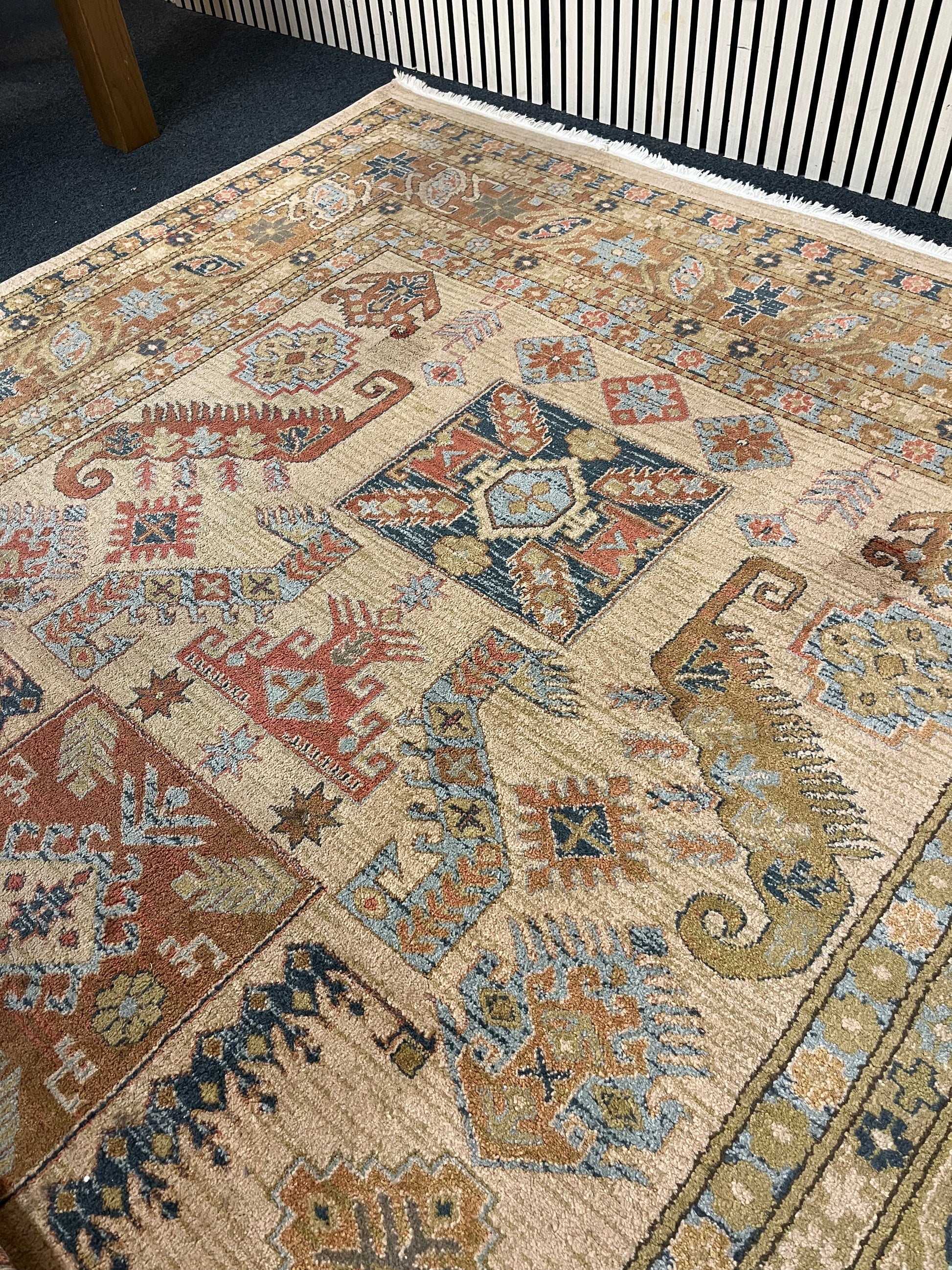 Large pattern rug (215 x 305 cm) 1126