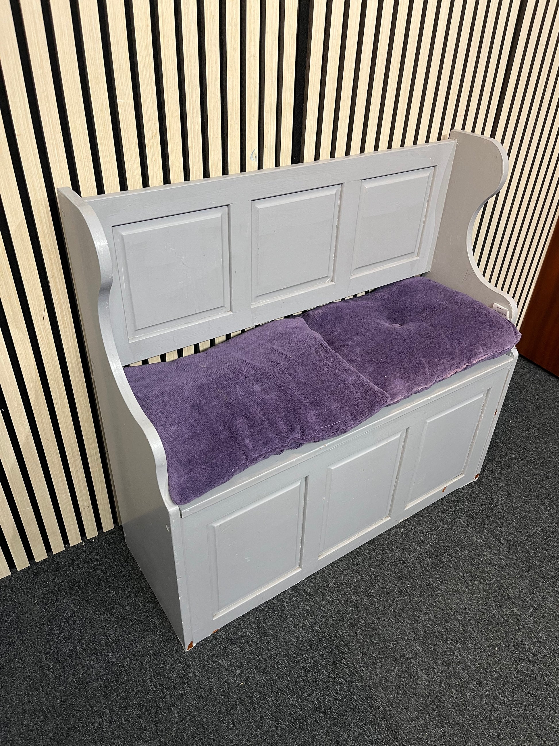 Grey pine monksbench with Purple cushions 1126