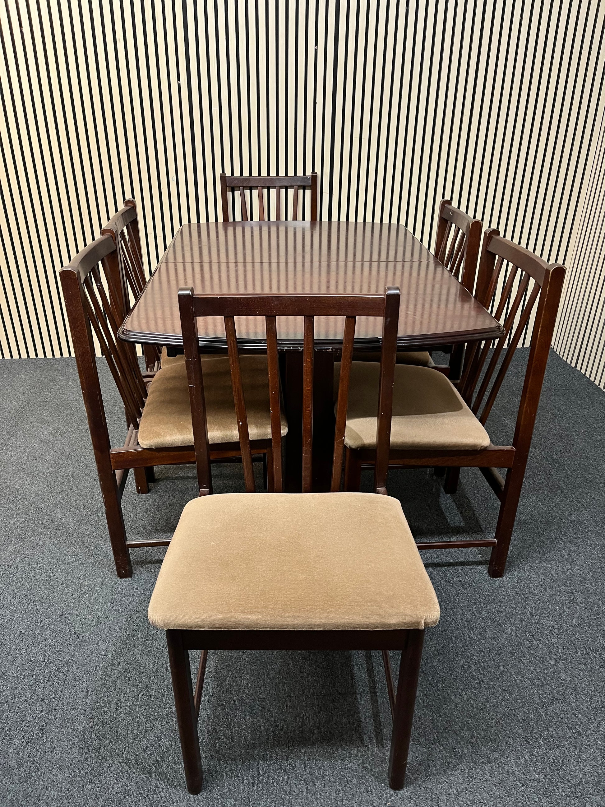 Rossmore mahogany rectangular extendable dining table with 6 no. matching chairs with brown fabric seat cushions (L 128 -170 cm x W 87 cm) 2425