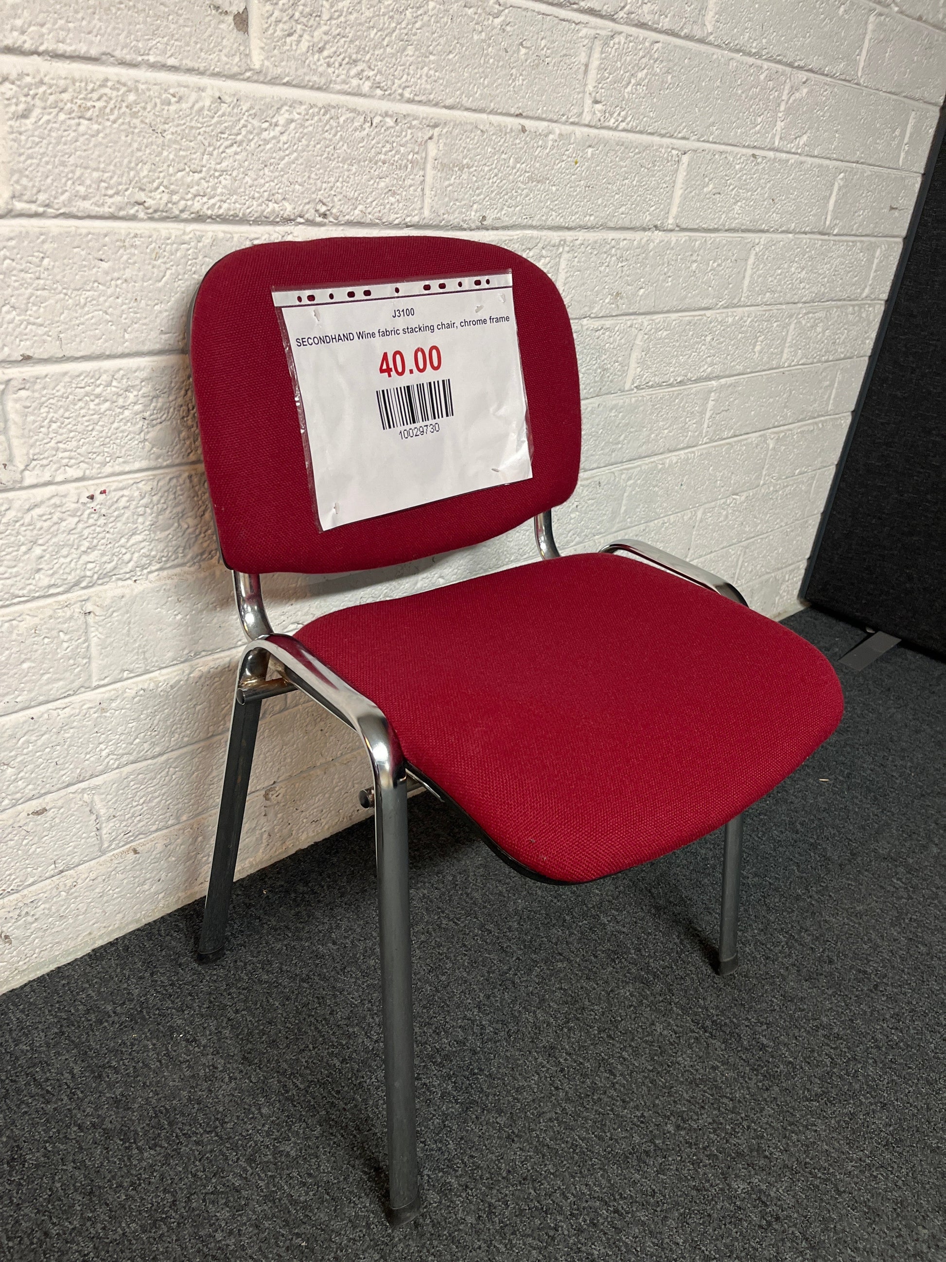 SECONDHAND Wine fabric stacking chair, chrome frame