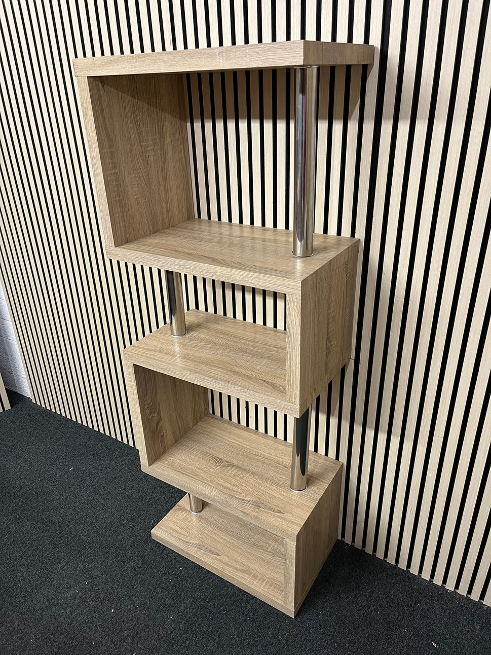 Tall oak laminate and chrome metal slim tiered shelf unit (H 160 x W 60 x D 35 cm) 2425