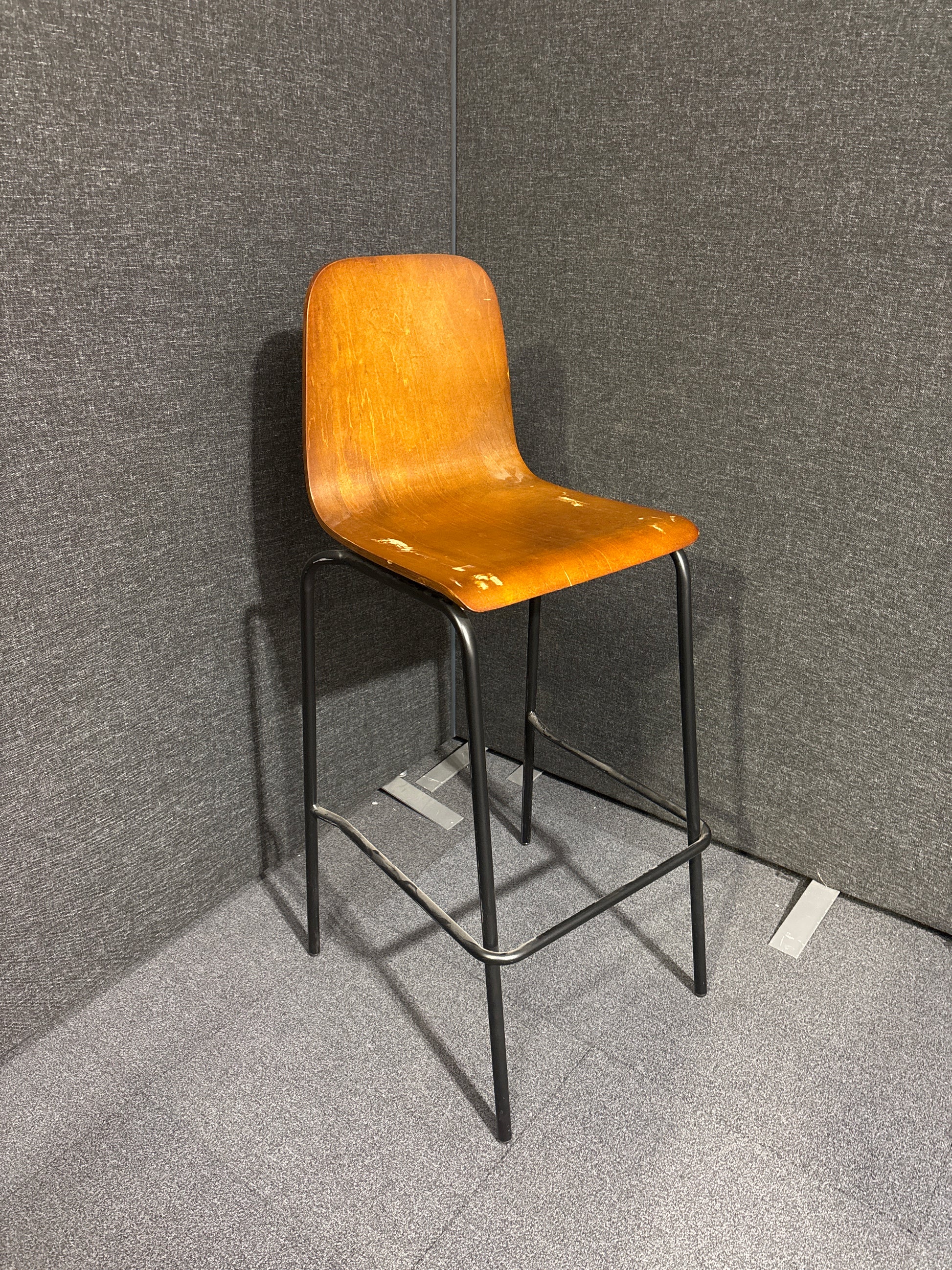 Pitch plywood stained tall bar stool, black metal frame