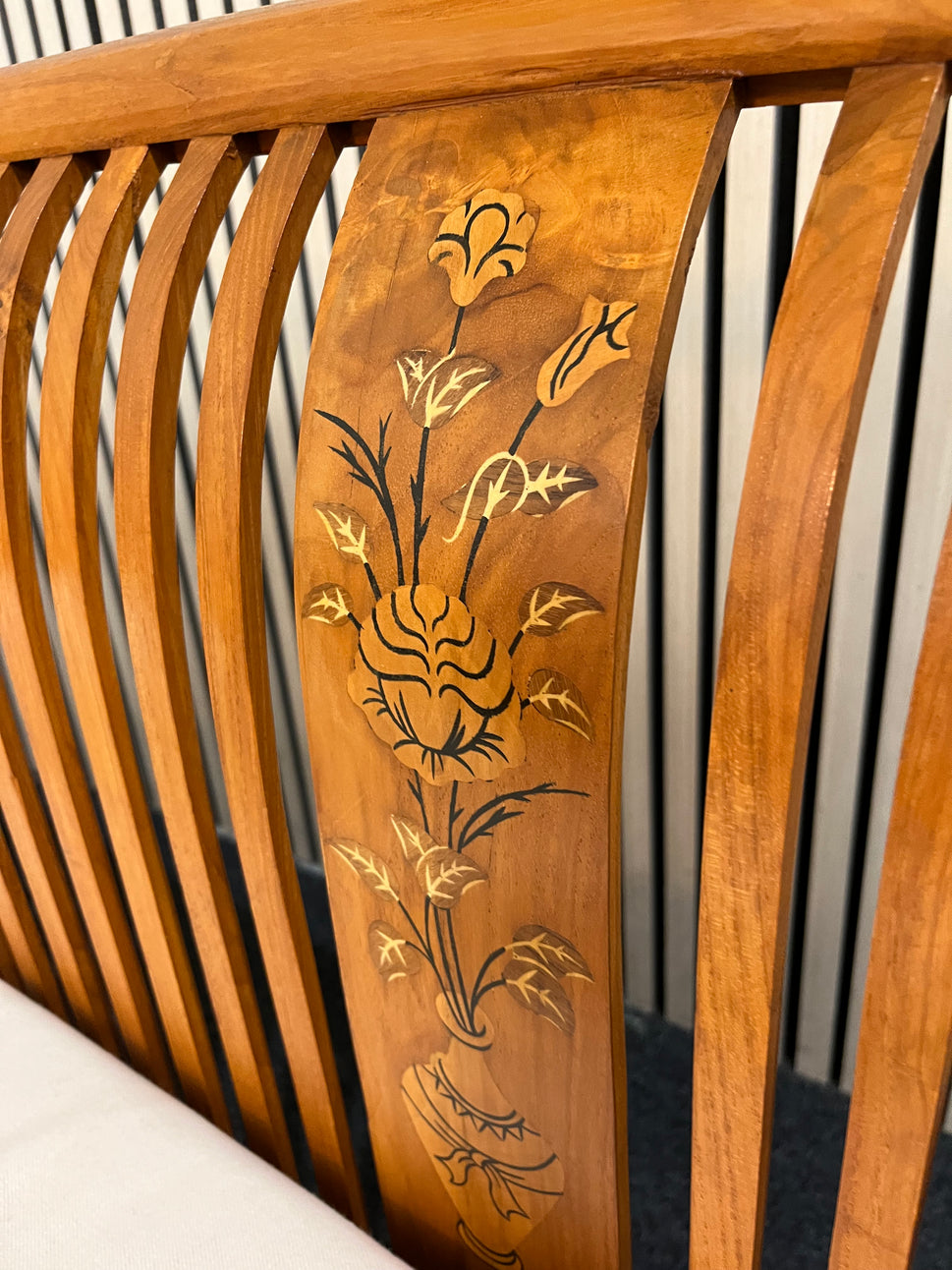 Indonesian solid teak conservatory set 2+2+1+coffee table with white fabric cushions 1126