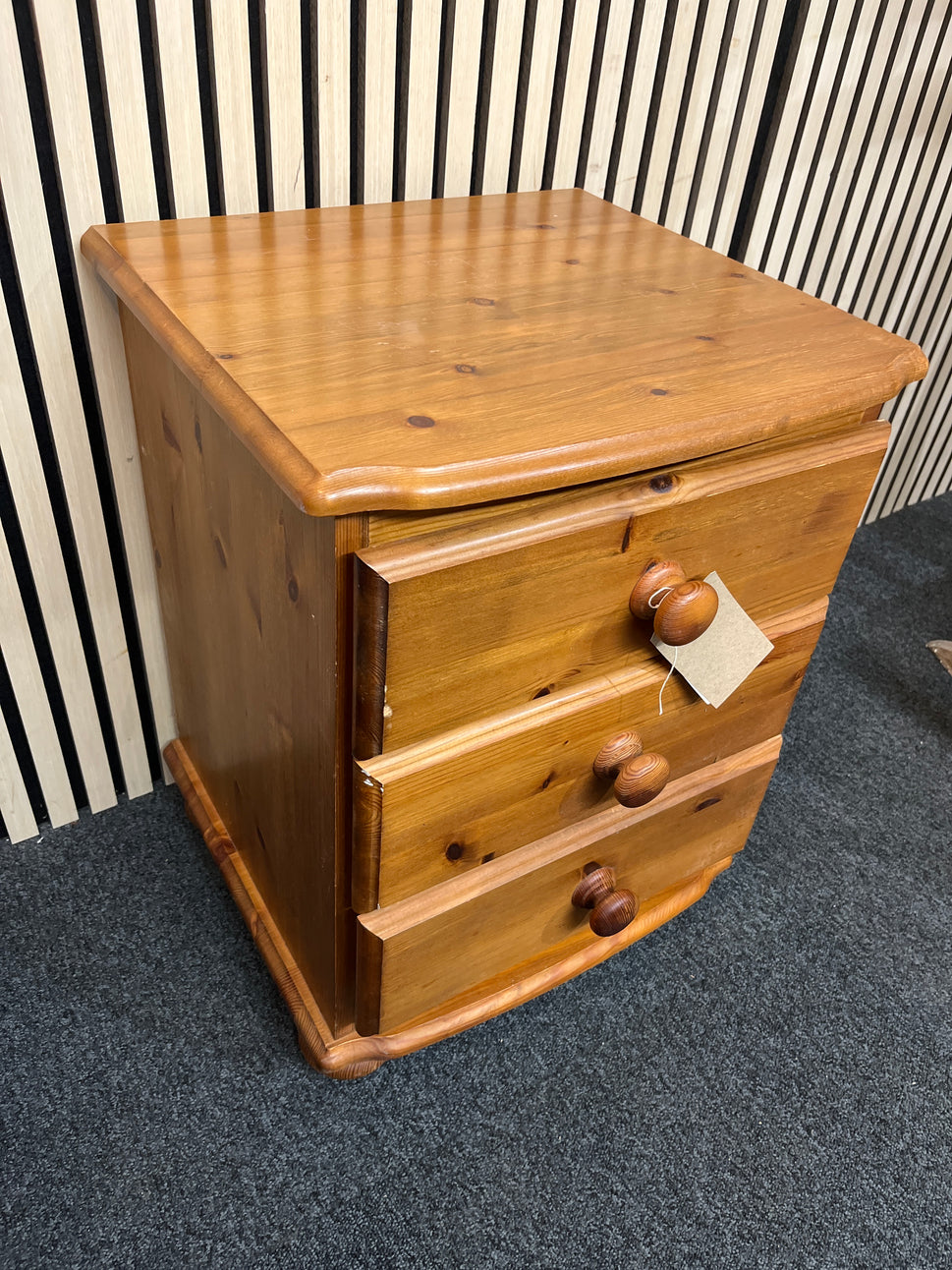 Solid pine 3 drawer bedside locker 1126